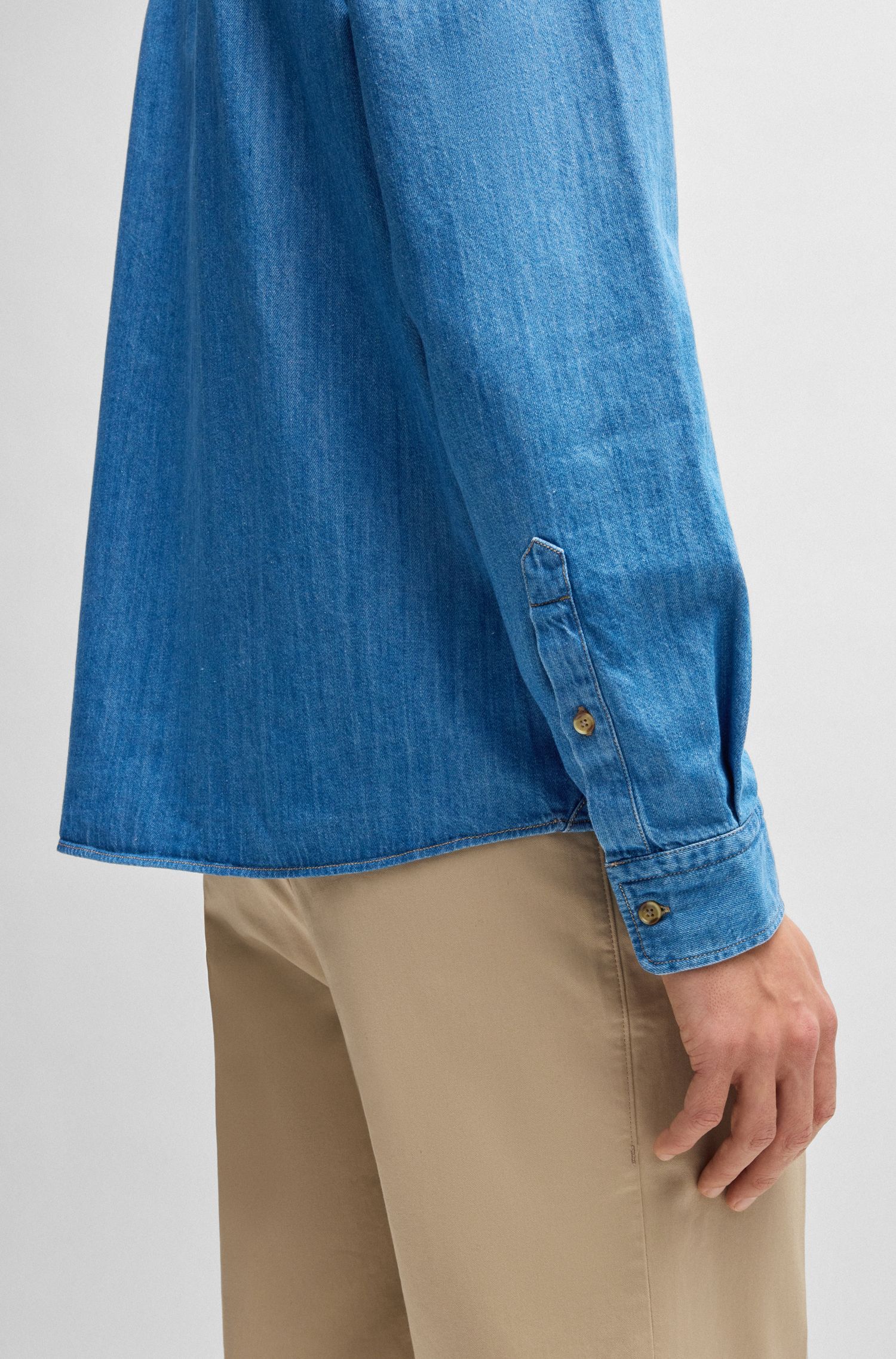 BOSS - Áo sơ mi regular-fit denim với logo