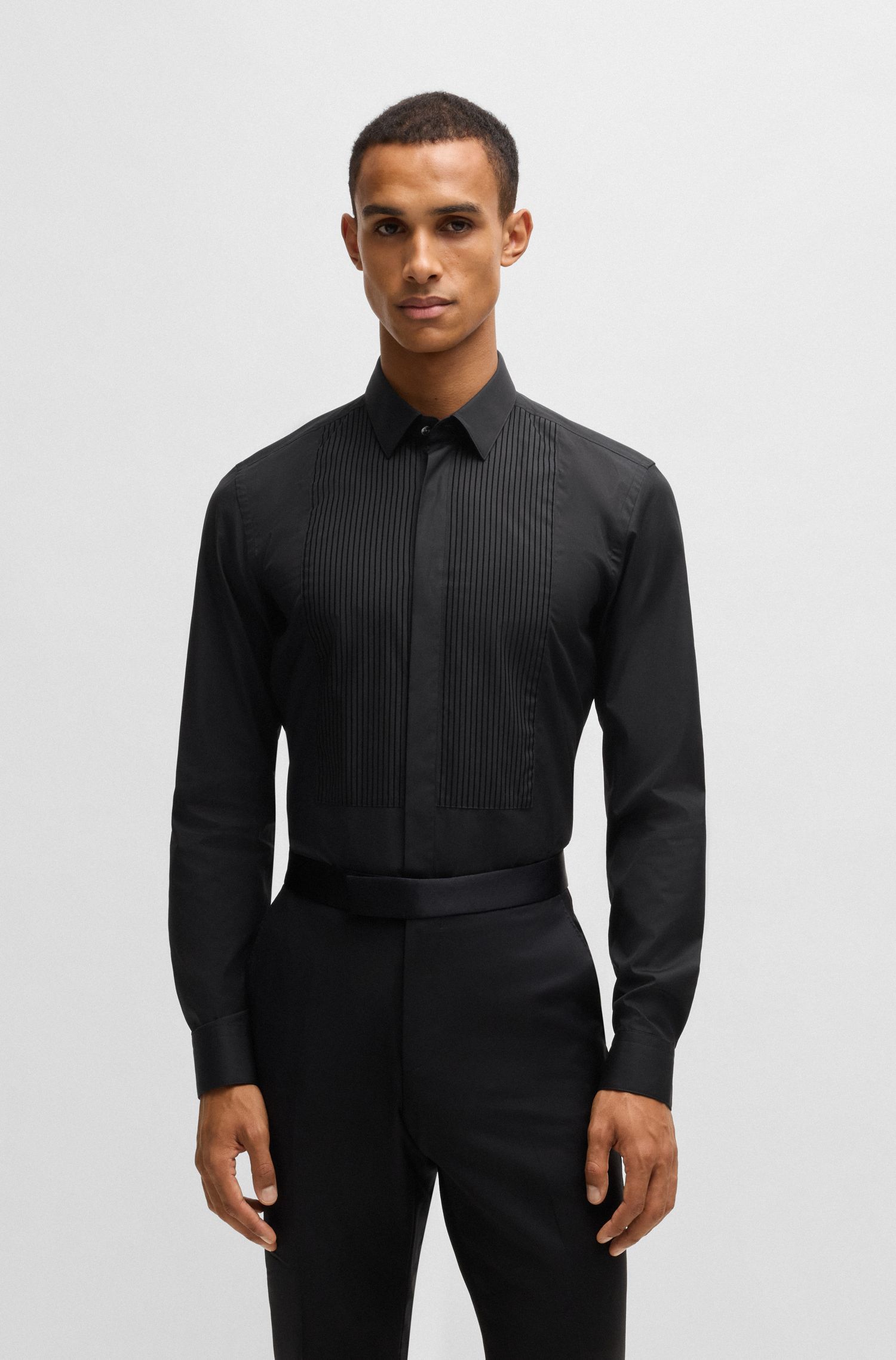 Áo sơ mi dáng slim-fit vải xếp ly
