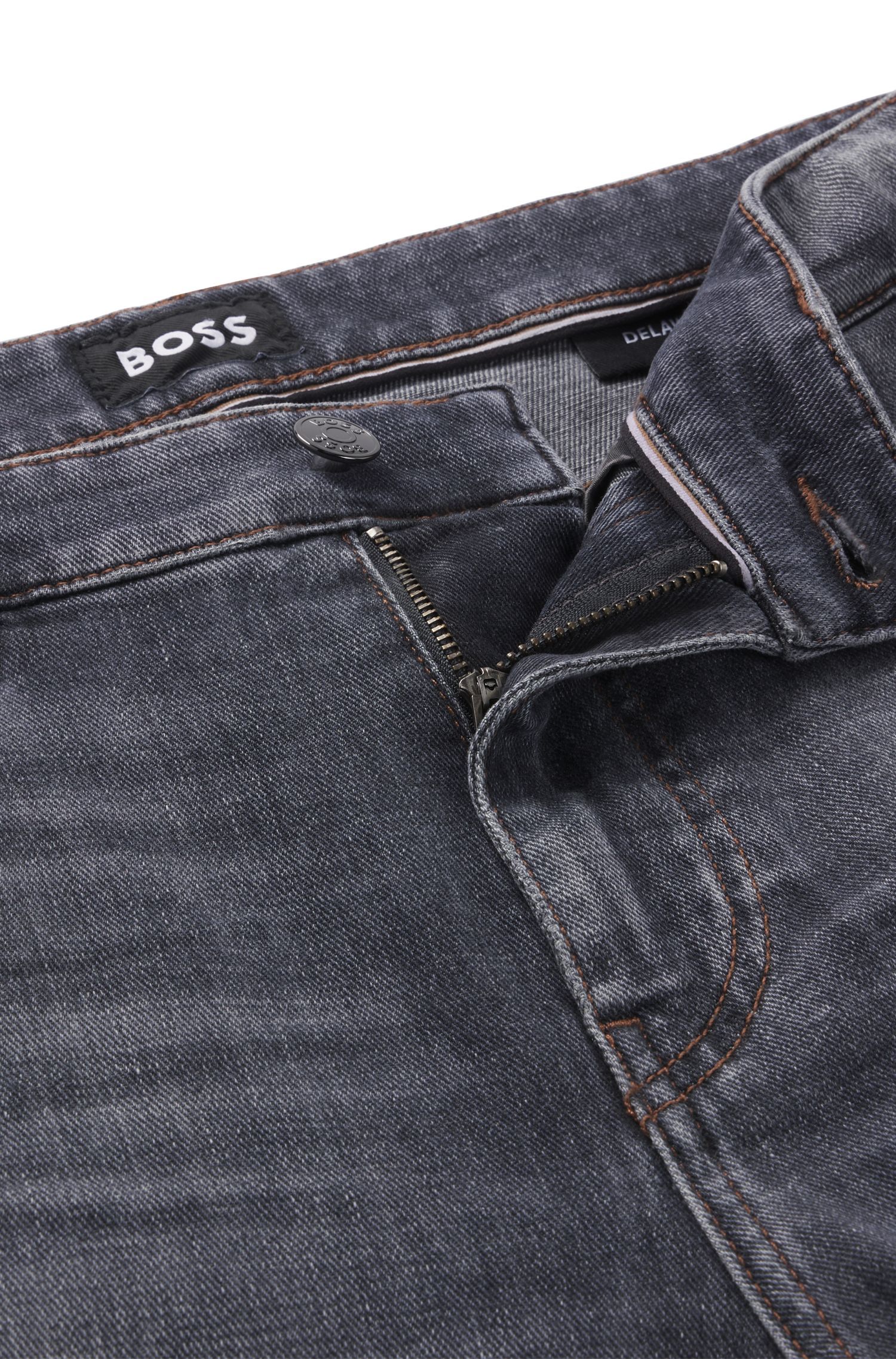 BOSS - Quần jeans dáng slim-fit vải denim mềm