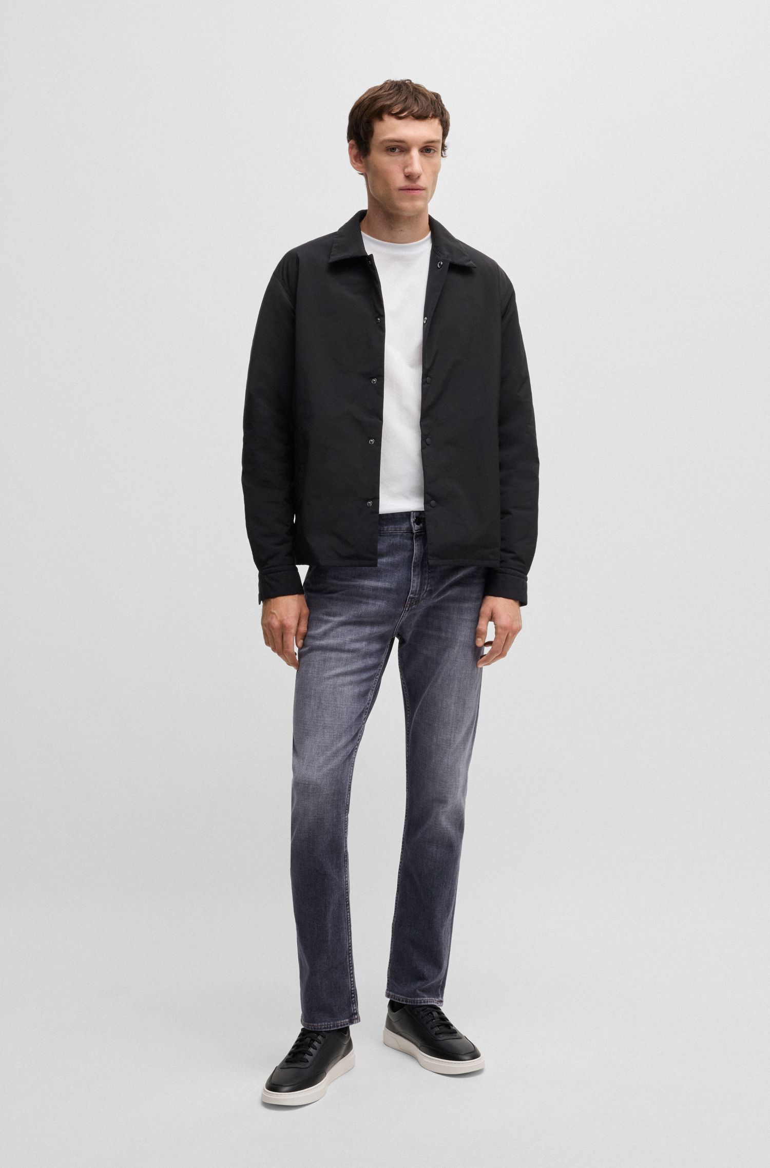 BOSS - Quần jeans dáng slim-fit vải denim mềm