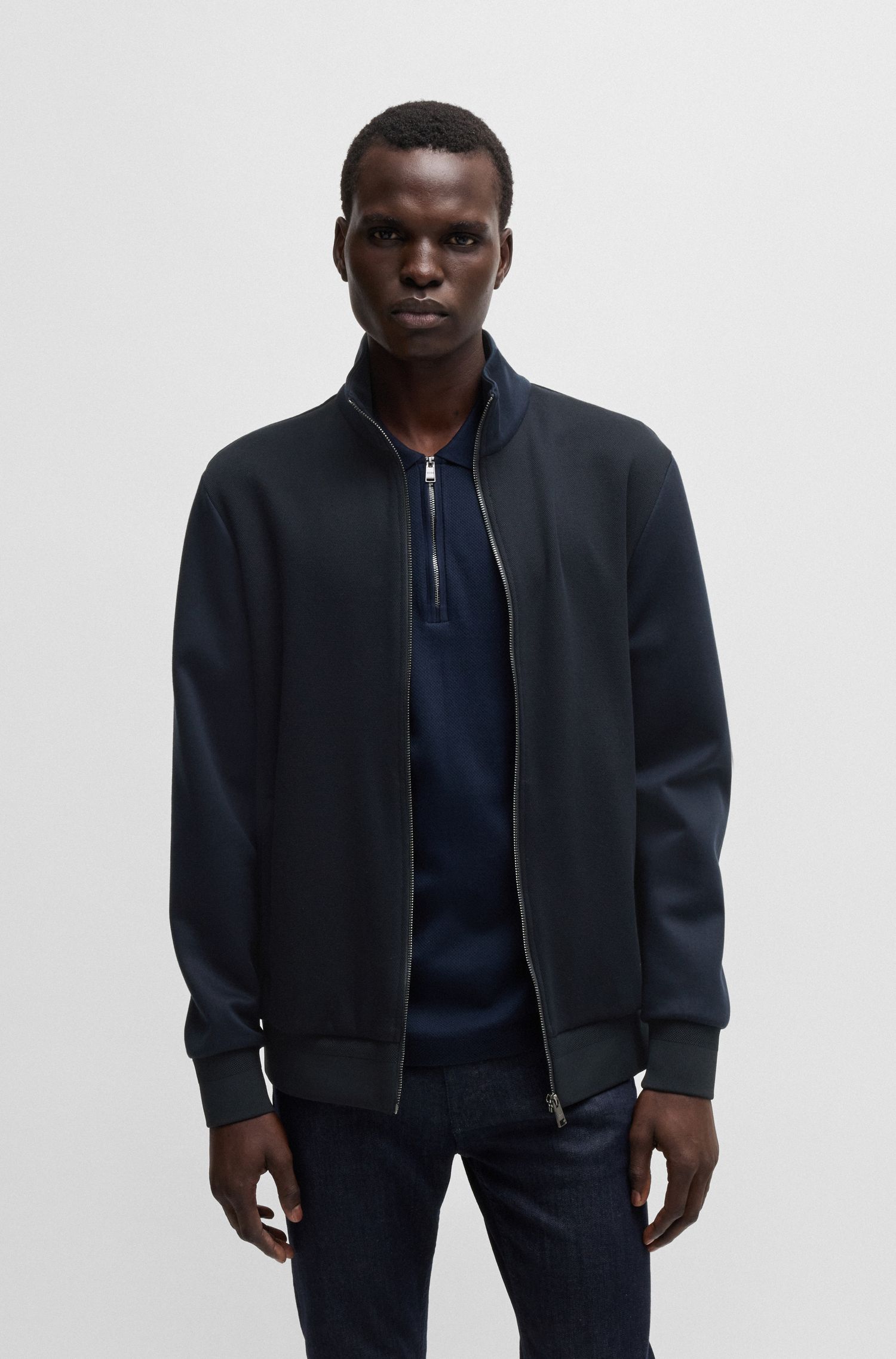Áo sweatshirt kéo khóa dáng regular fit