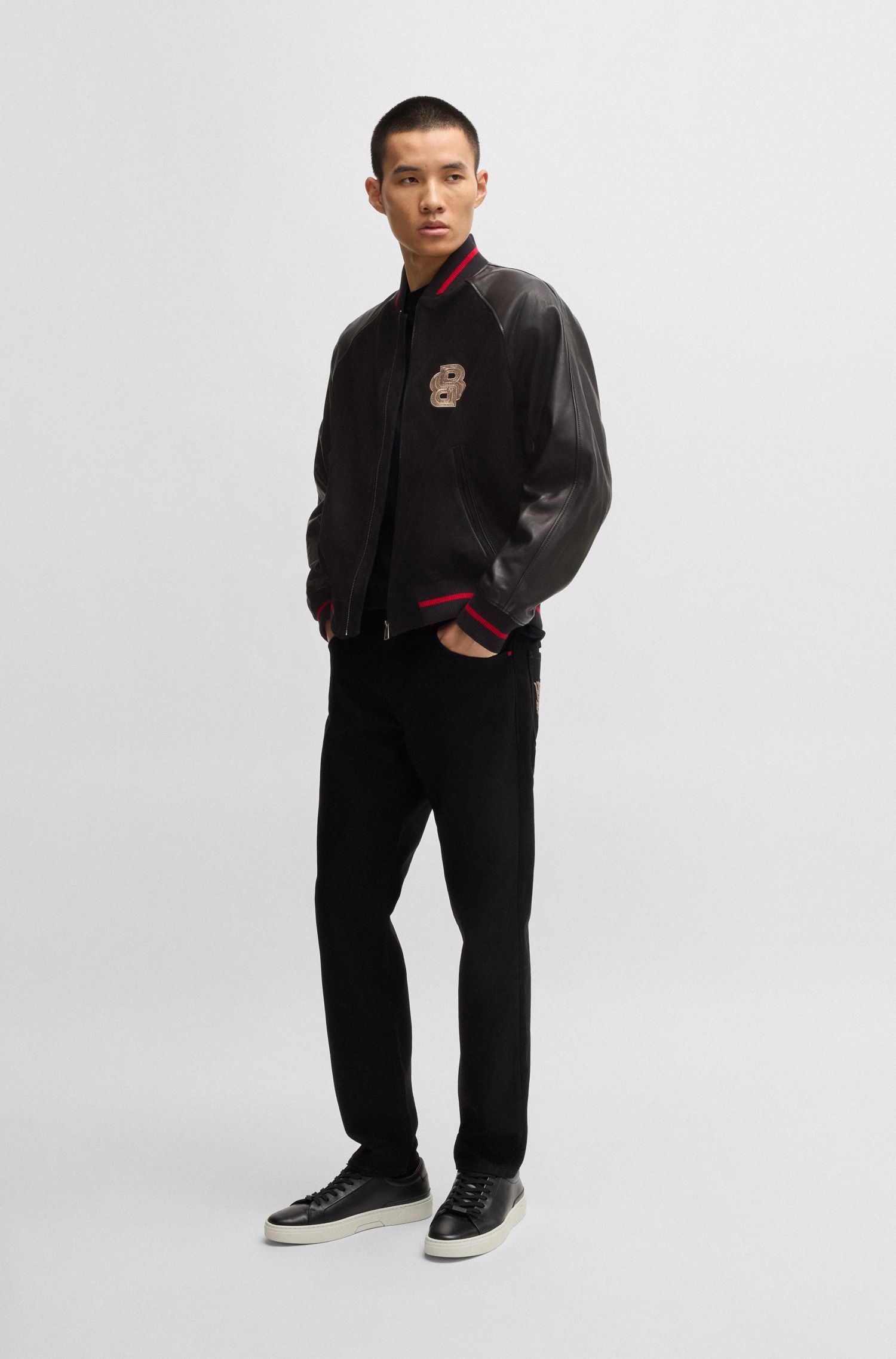 BOSS x Creation of the Gods Áo khoác varsity với họa tiết thêu