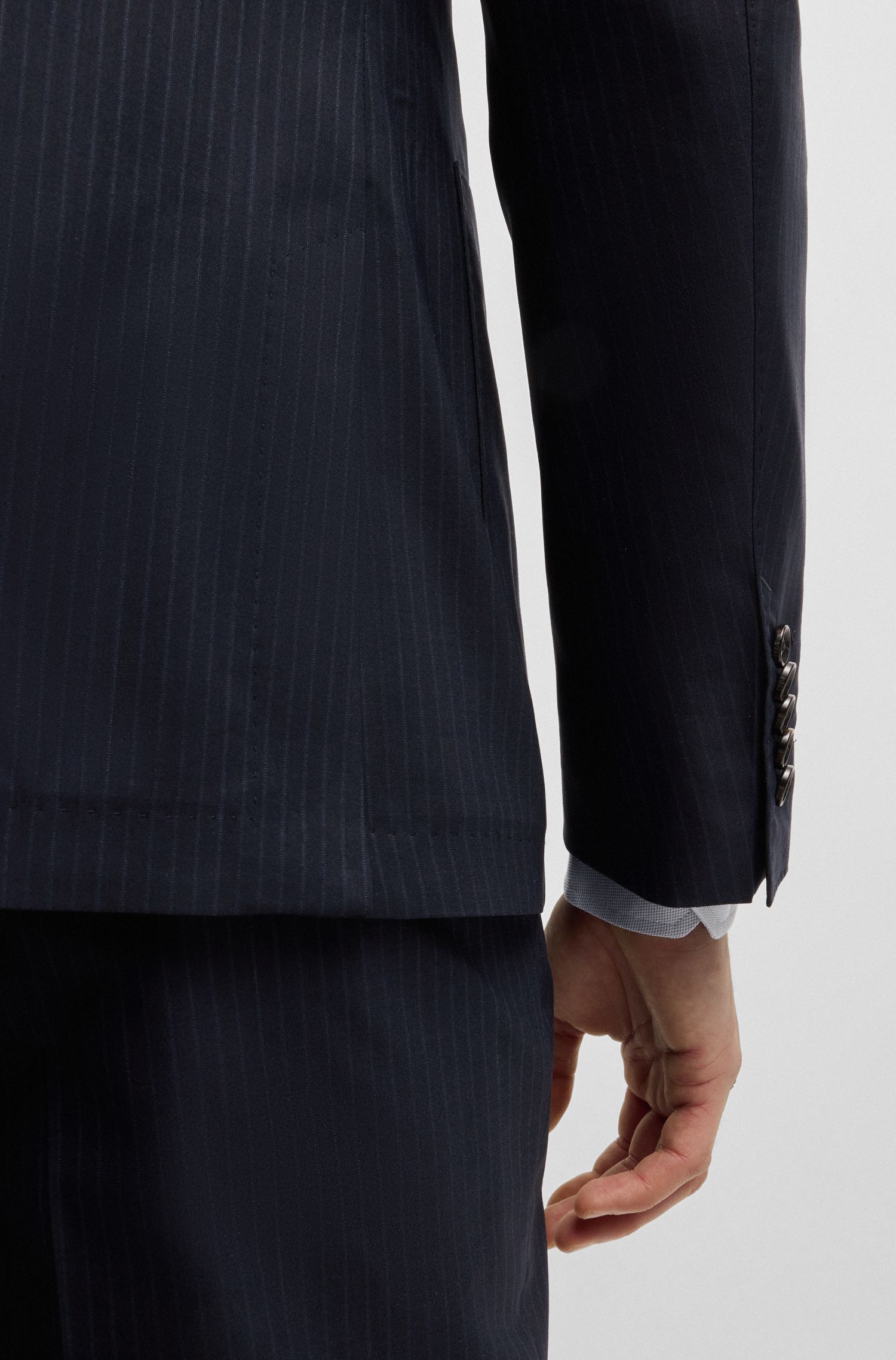 BOSS - Bộ vest dáng slim fit vải len pha sọc