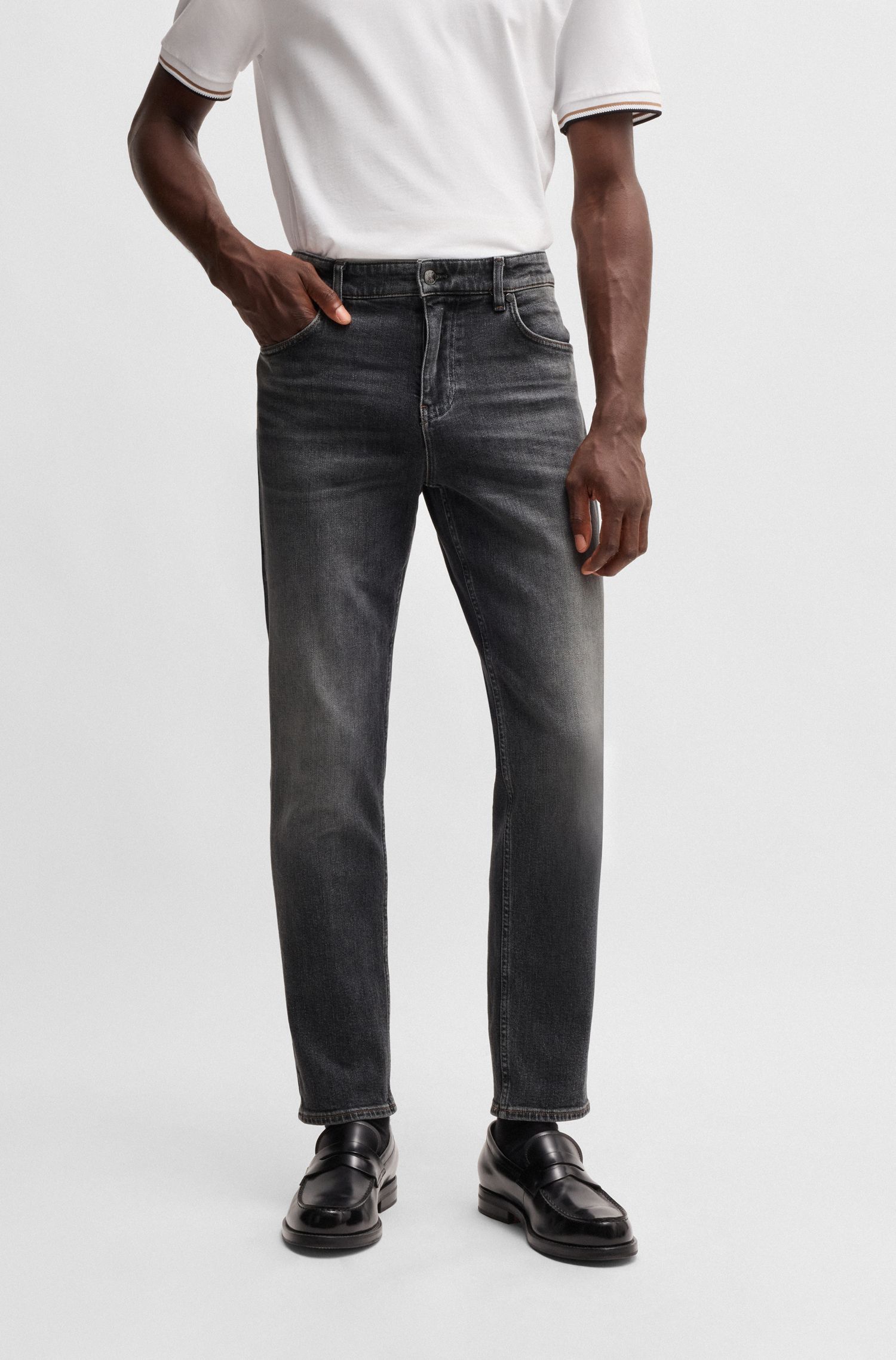 Quần jeans Maine regular-fit vải denim đen co giãn thoải mái