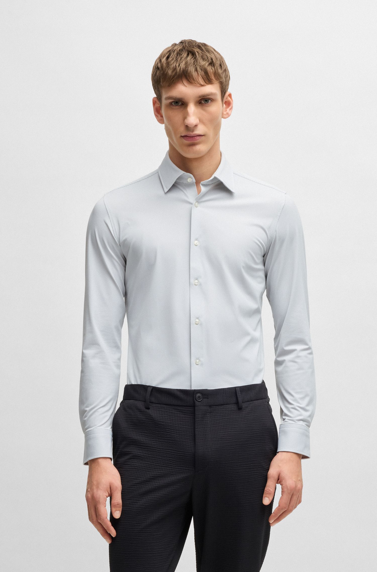 Áo sơ mi dáng slim-fit vải jersey co giãn