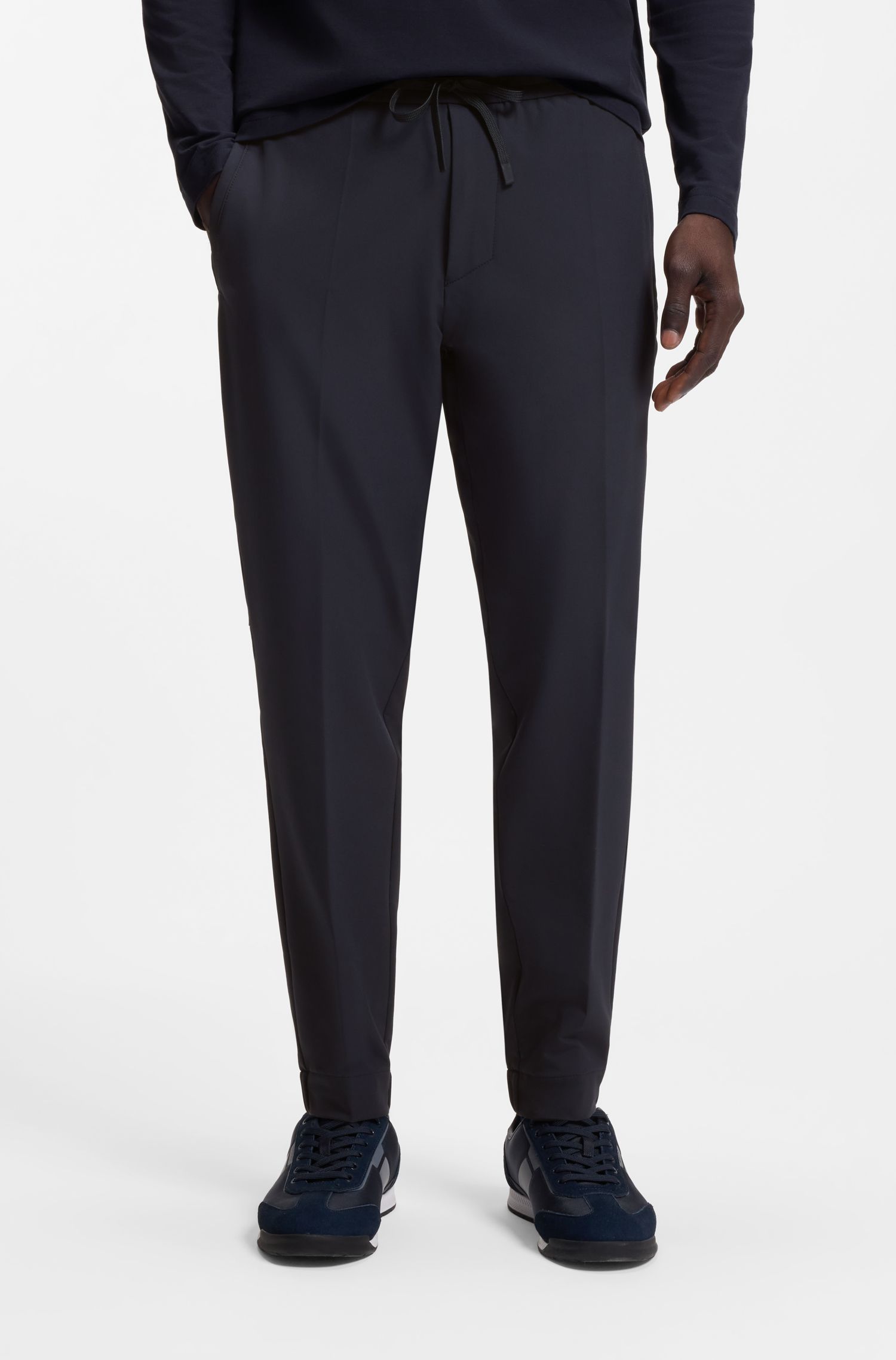BOSS - Quần dáng Tapered-fit, co giãn chống thấm nước