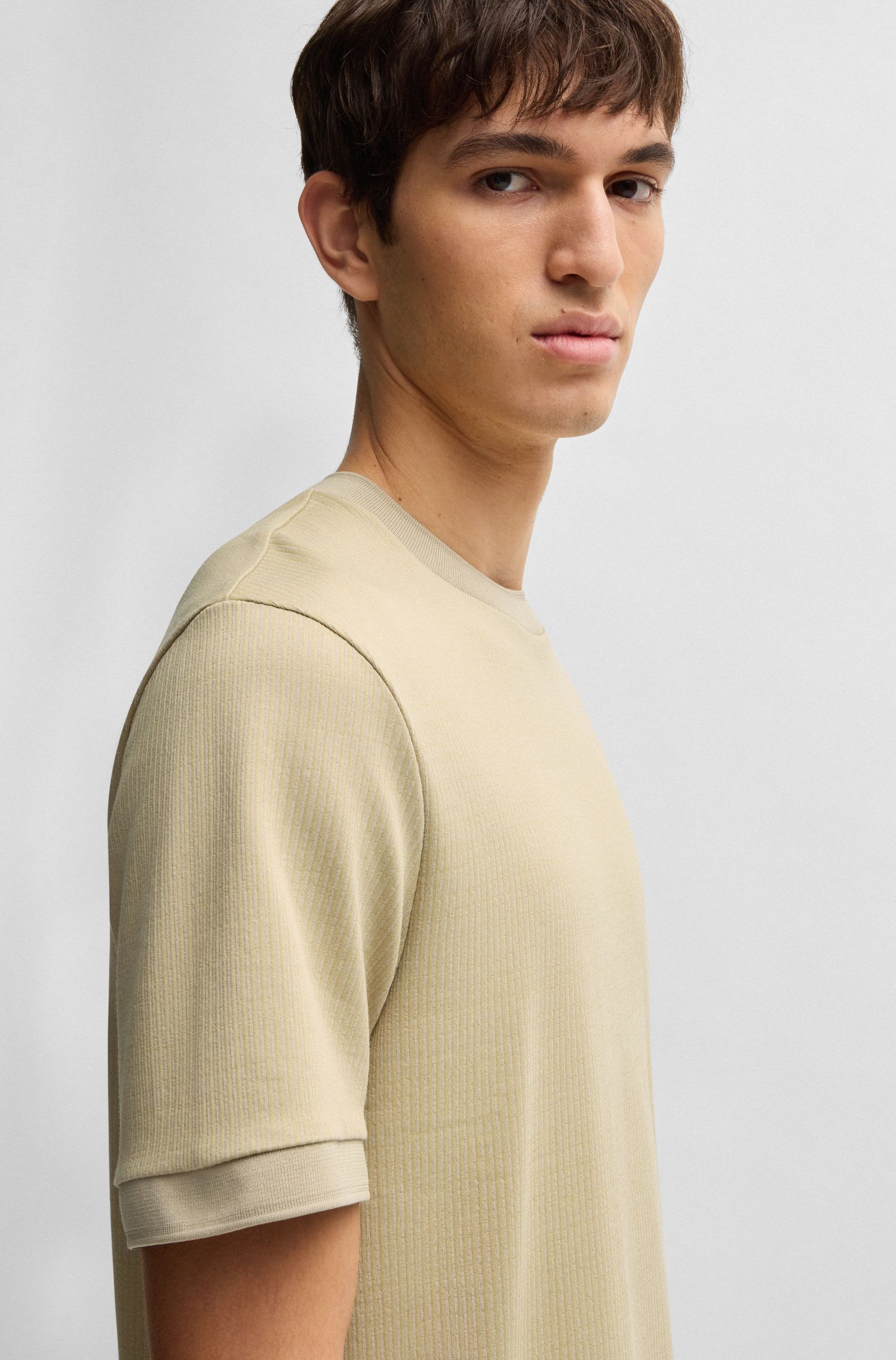 BOSS - Áo thun dáng regular fit vải cotton pha seersucker