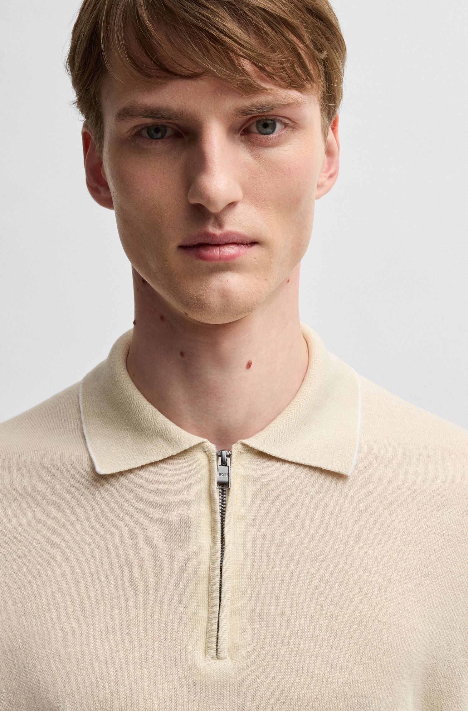 BOSS - Áo len knit vải pha linen với khoá zip