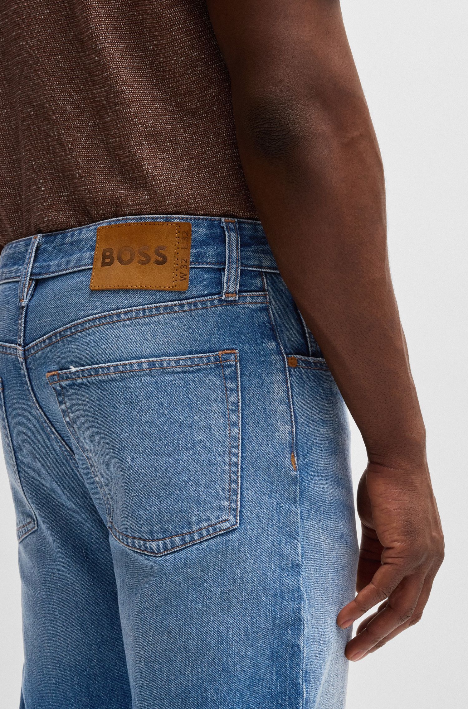 BOSS - Quần jeans dáng classic fit chất liệu denim