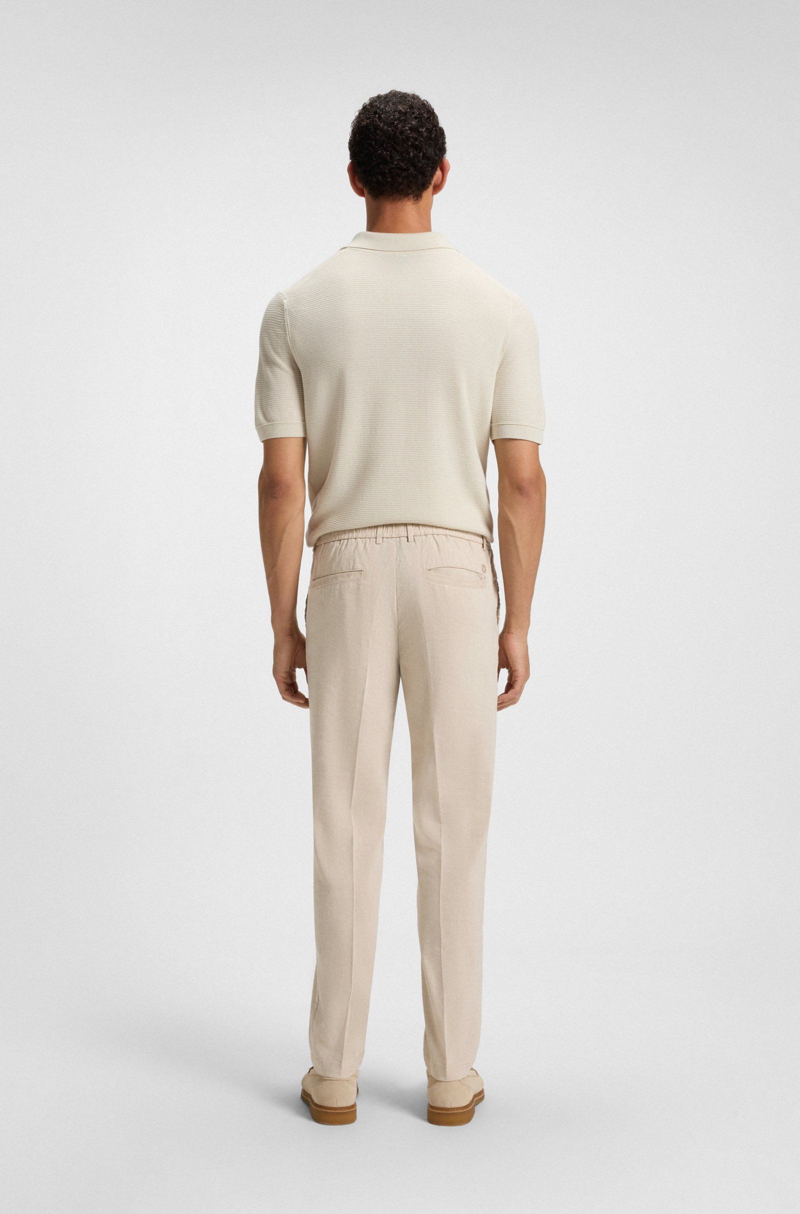 Quần âu dáng regular-fit vải linen pha