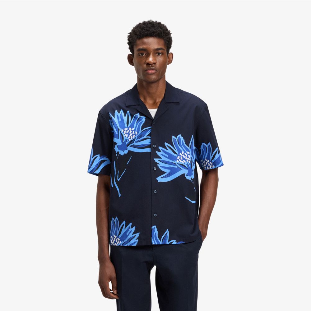 Áo sơ mi dáng relaxed fit chất liệu cotton in hoa văn sản xuất tại Ý