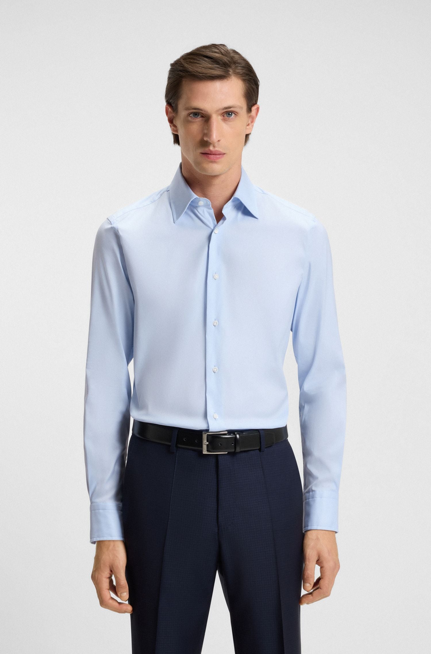 Áo sơ mi dáng slim fit vải cotton Ý