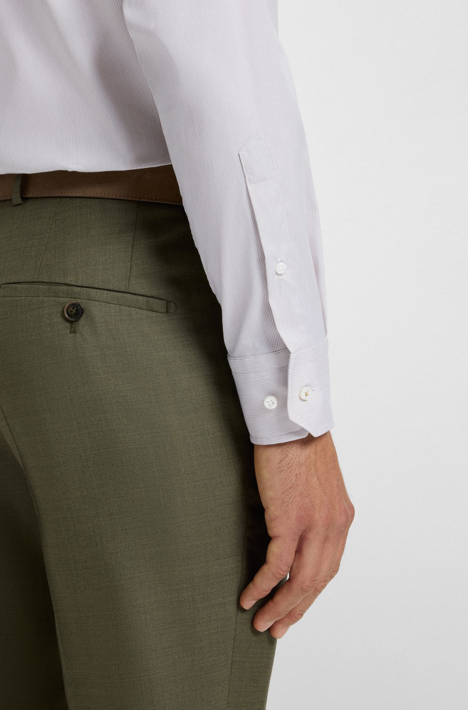 BOSS - Áo sơ mi dáng regular fit vải cotton pha Ý
