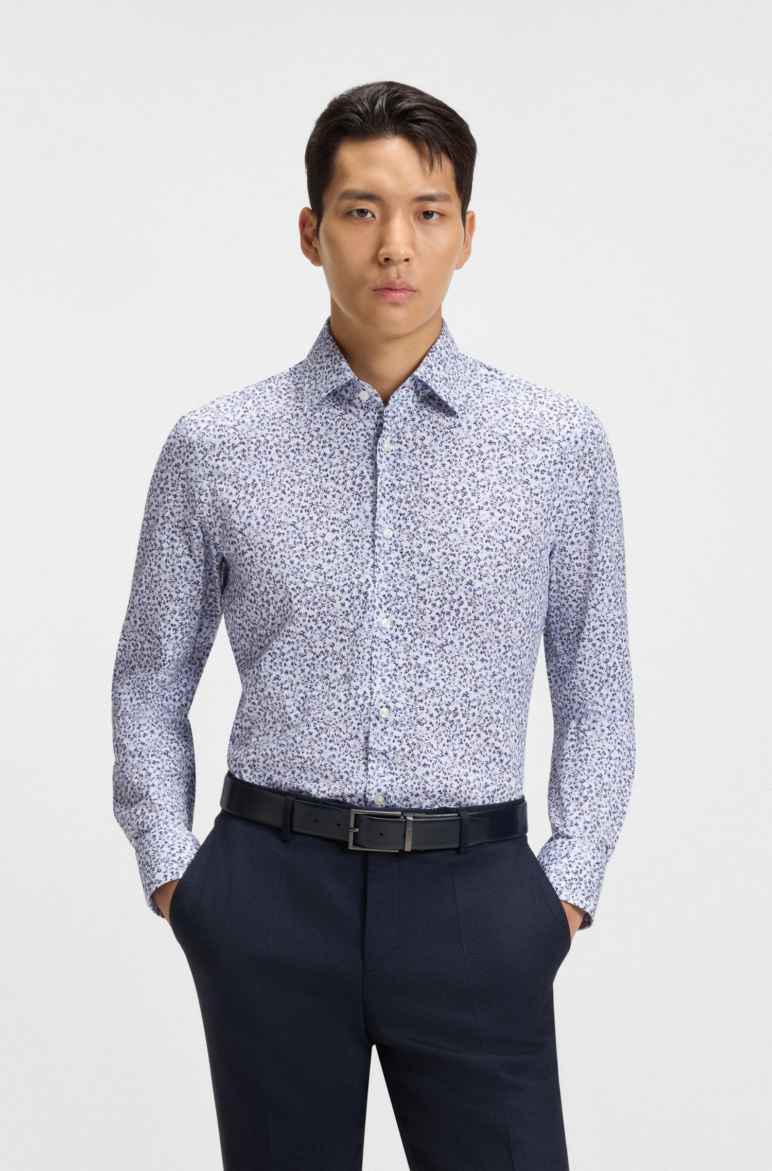 Áo sơ mi dáng slim fit vải cotton poplin co giãn in hoa
