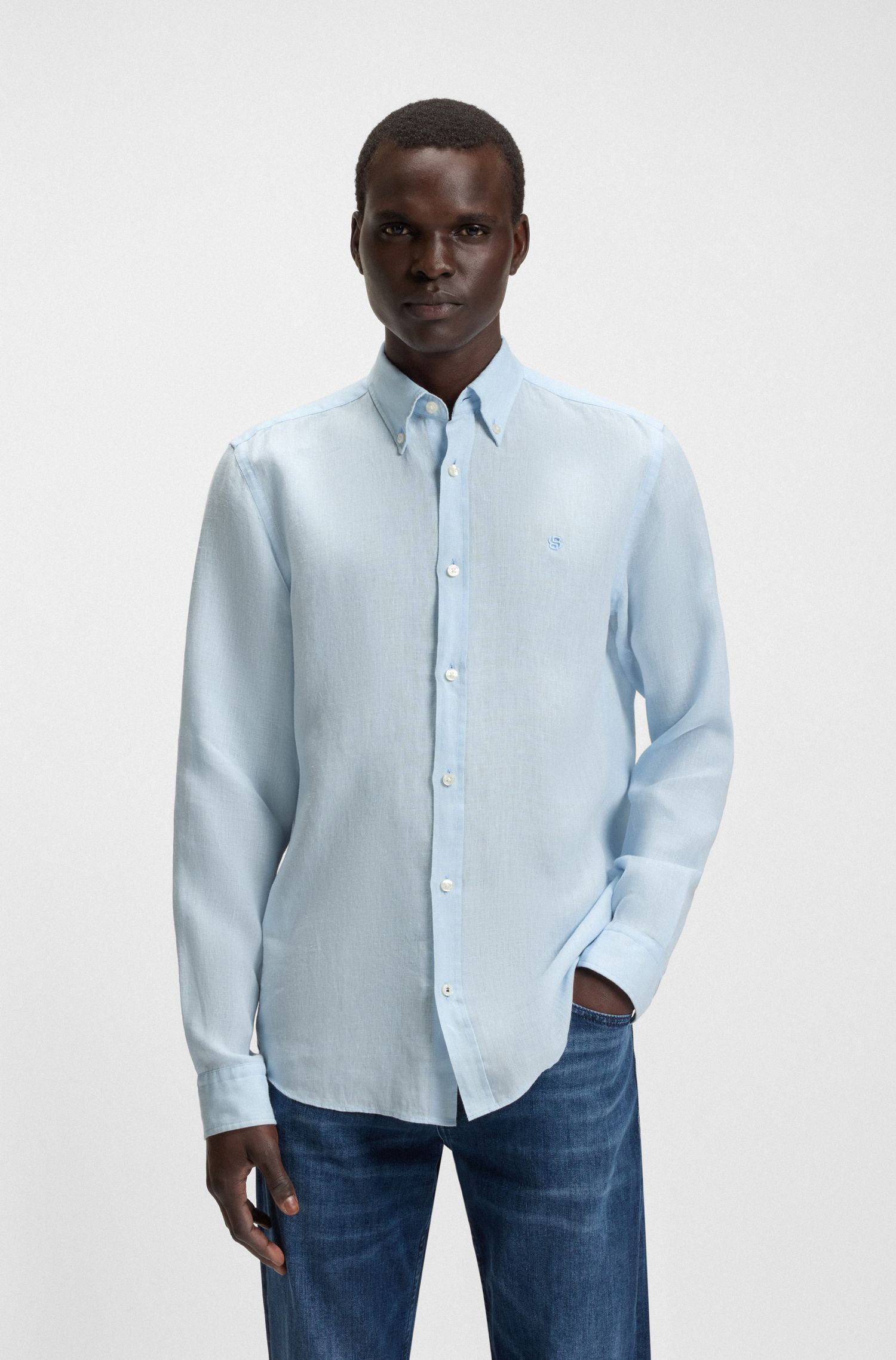 Áo sơ mi dáng slim-fit vải linen