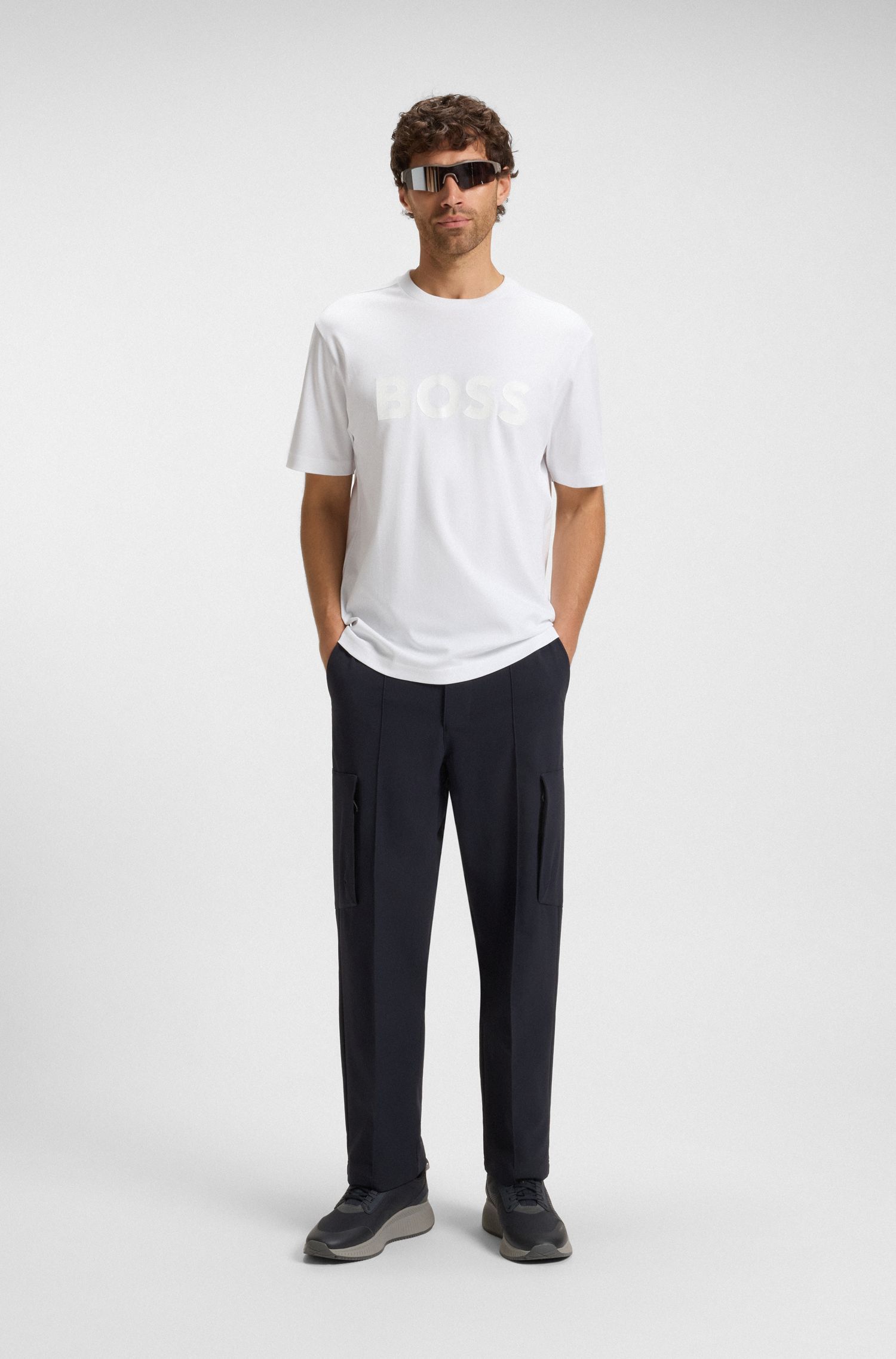 BOSS - Áo thun cotton jersey in logo nổi