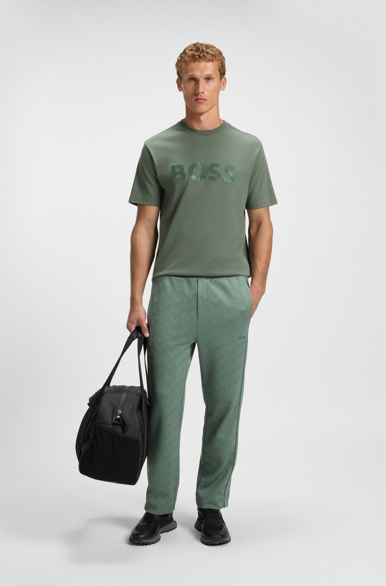BOSS - Áo thun cotton jersey in logo nổi