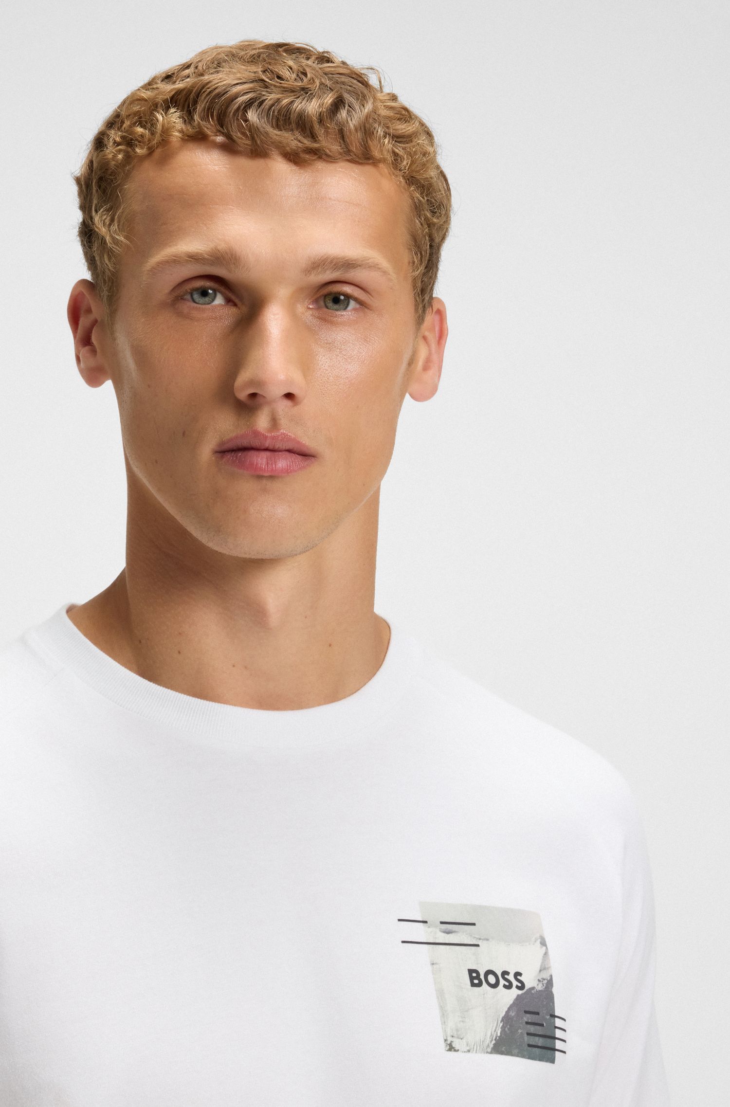 BOSS - Áo thun dáng relaxed fit với chi tiết phản quang trang trí