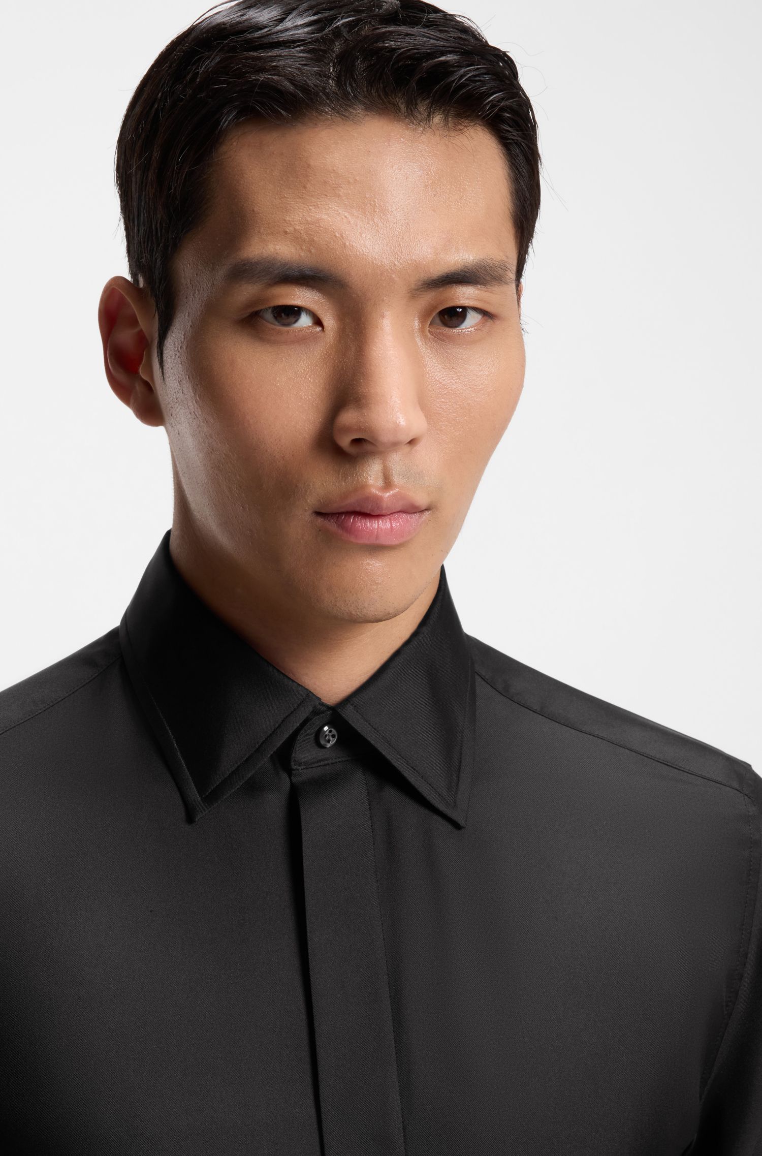 BOSS - Áo sơ mi dáng slim fit vải lụa twill Ý