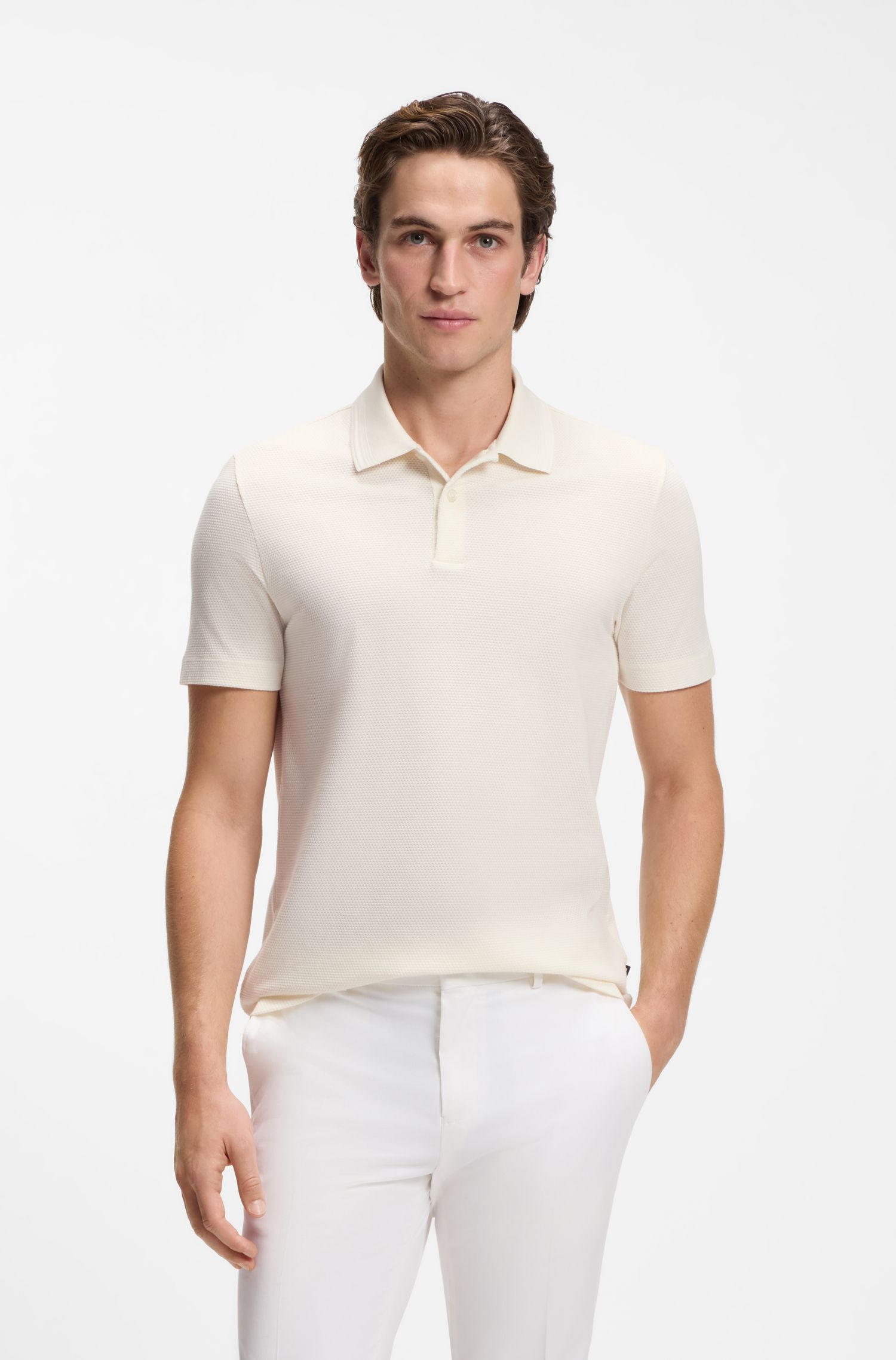 Áo polo pha cotton với họa tiết jacquard xếp lớp tạo hiệu ứng bong bóng