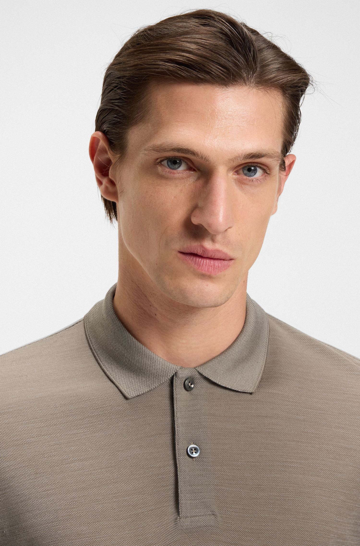 BOSS - Áo polo lụa pha len với nút xà cừ