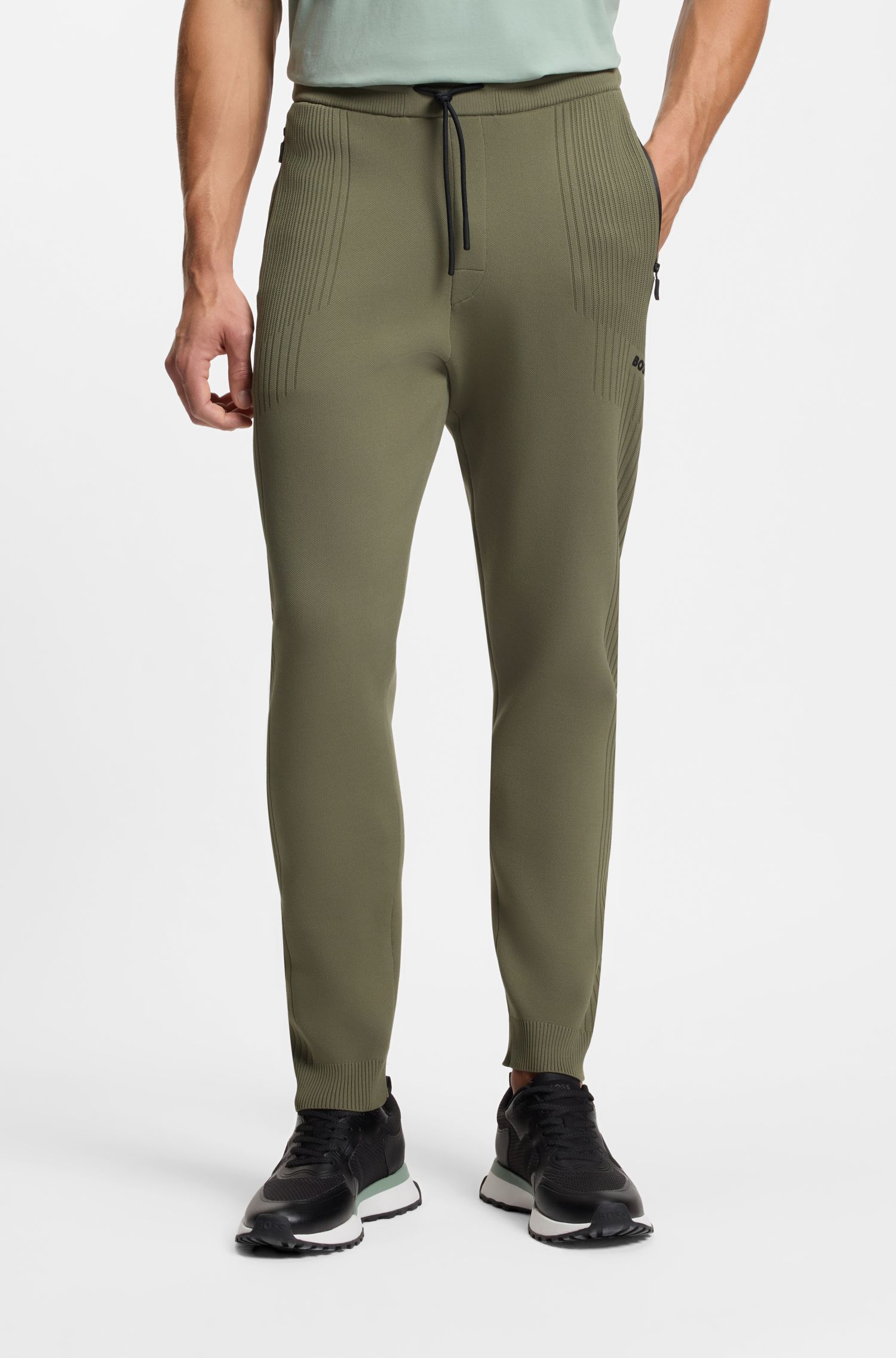 Quần thể thao regular fit với họa tiết sọc jacquard
