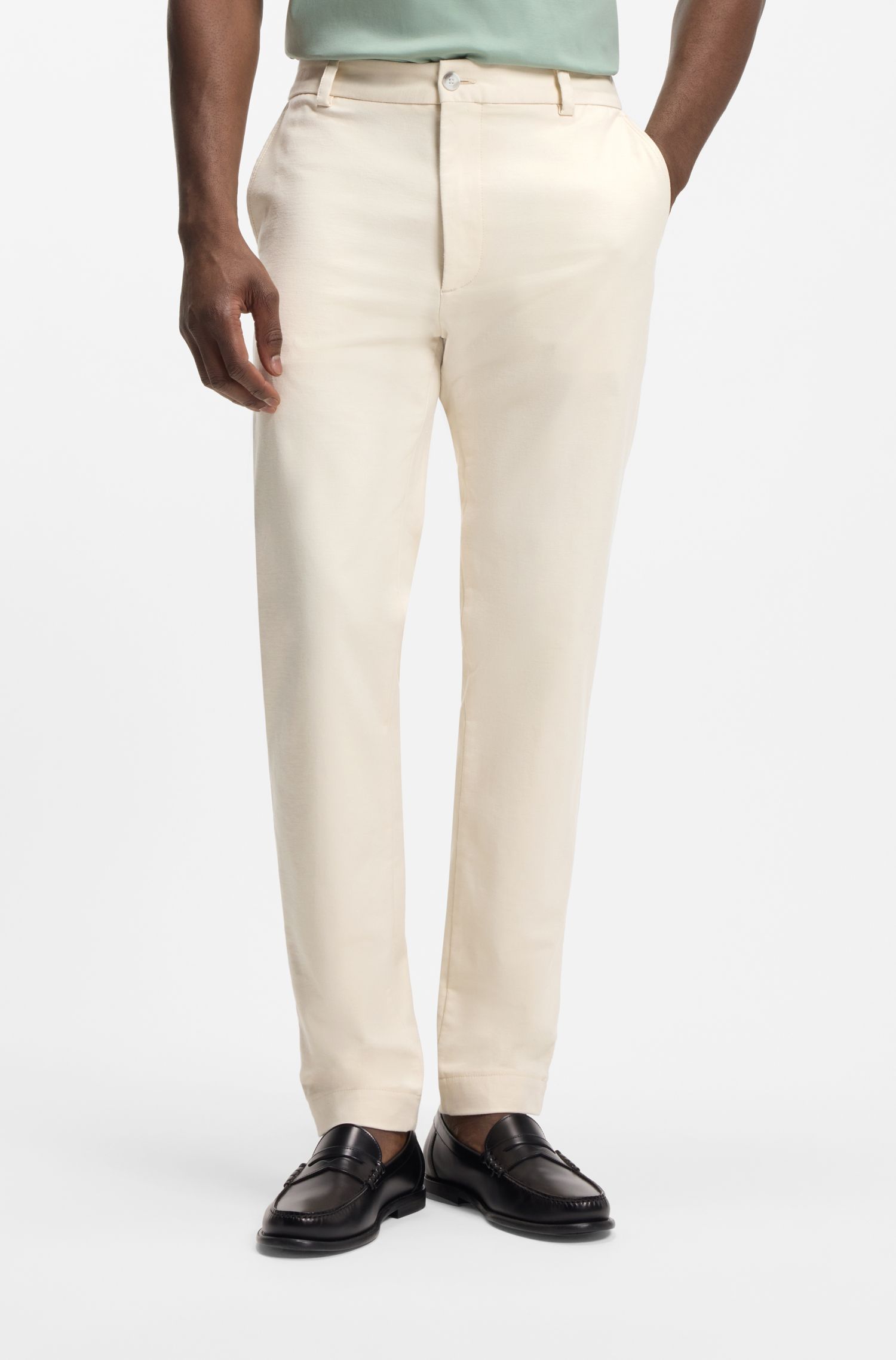 Quần âu cotton-twill pha dáng hiện đại, dễ ủi