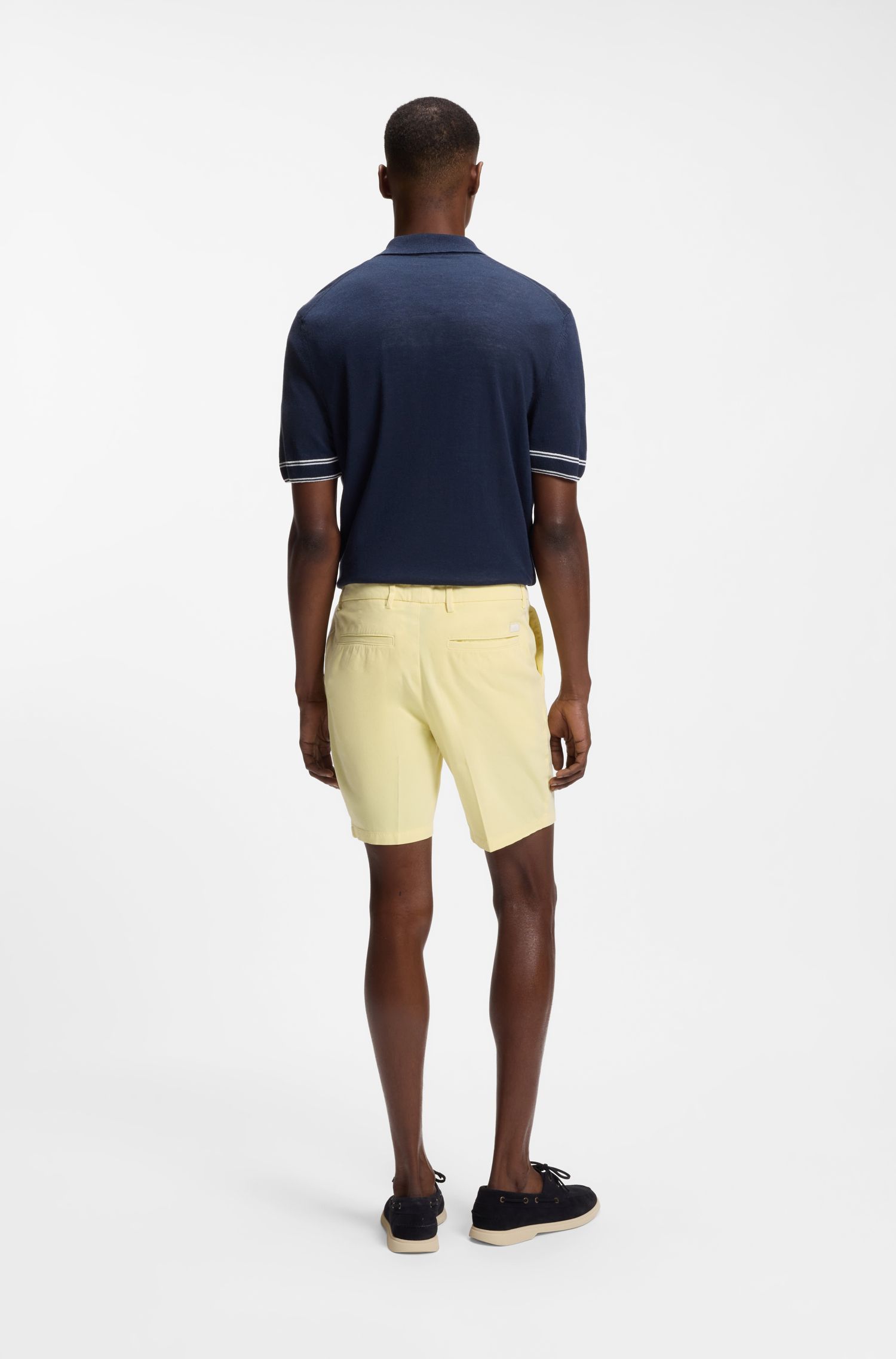 Quần short morden fit vải chéo cotton co giãn