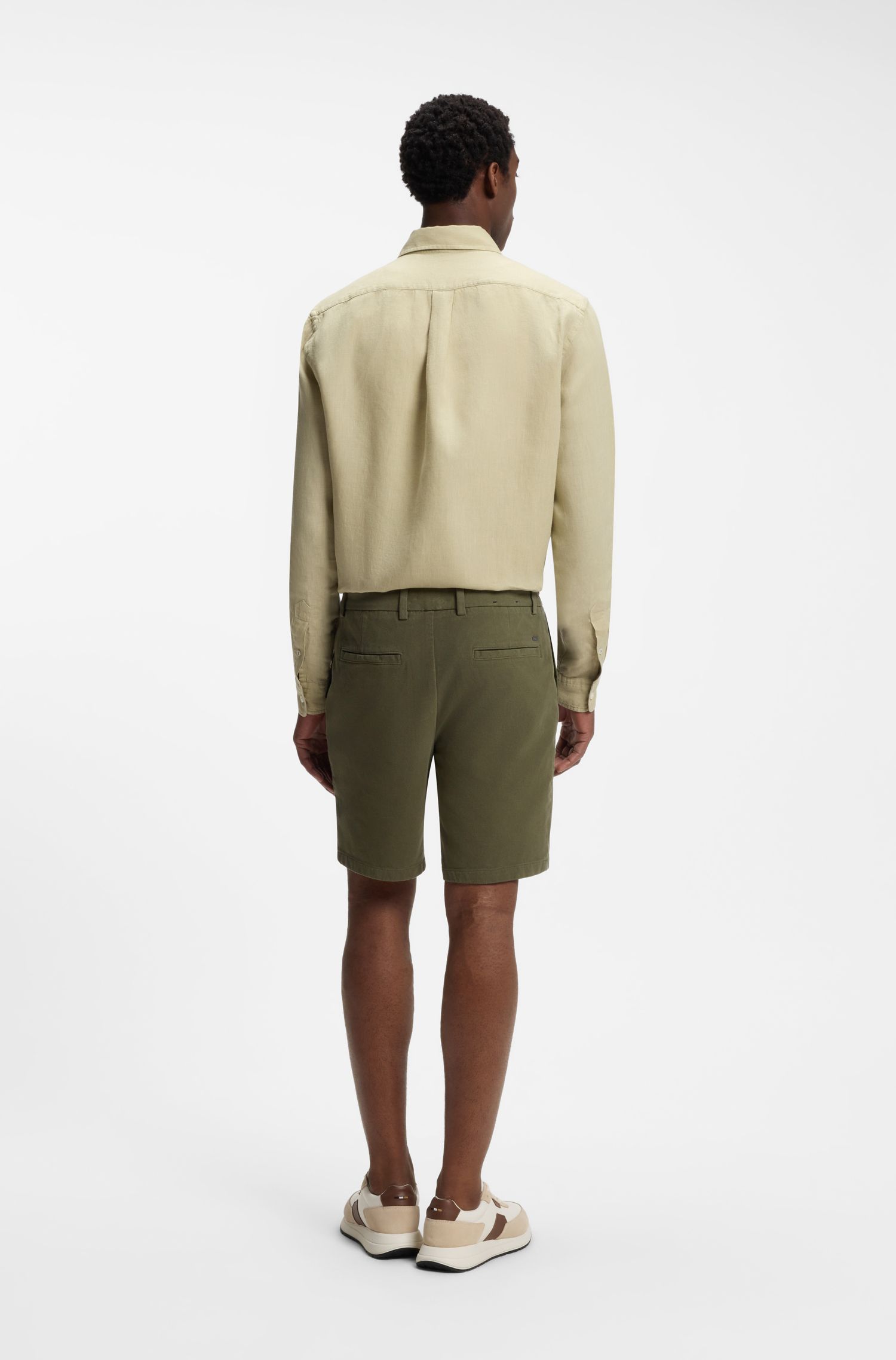 Quần short cotton co giãn modern fit