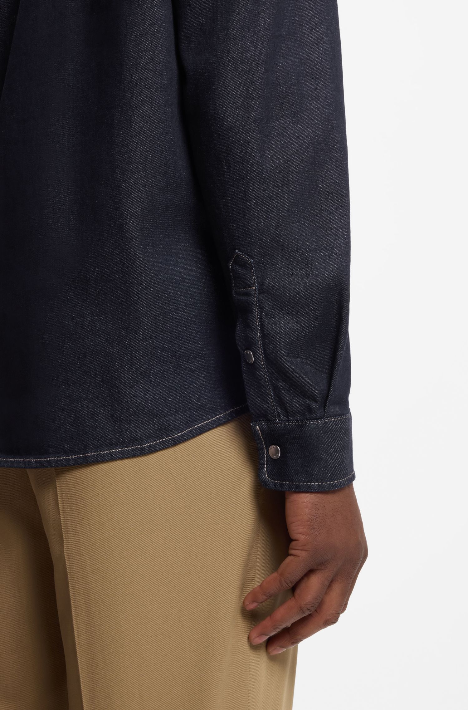 BOSS - Áo sơ mi regular fit bằng vải denim co giãn màu chàm