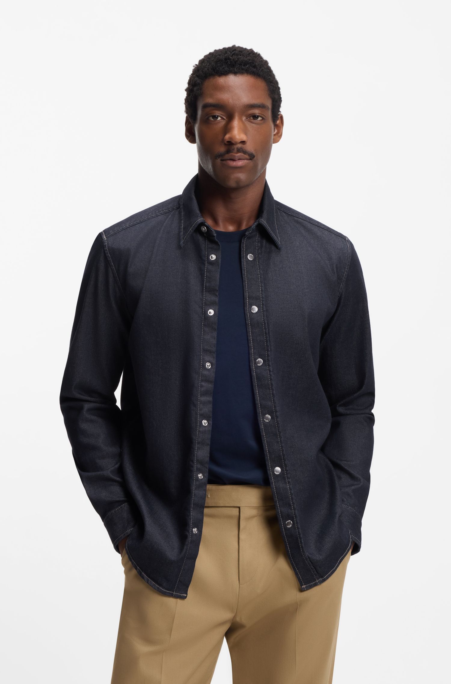 BOSS - Áo sơ mi regular fit bằng vải denim co giãn màu chàm