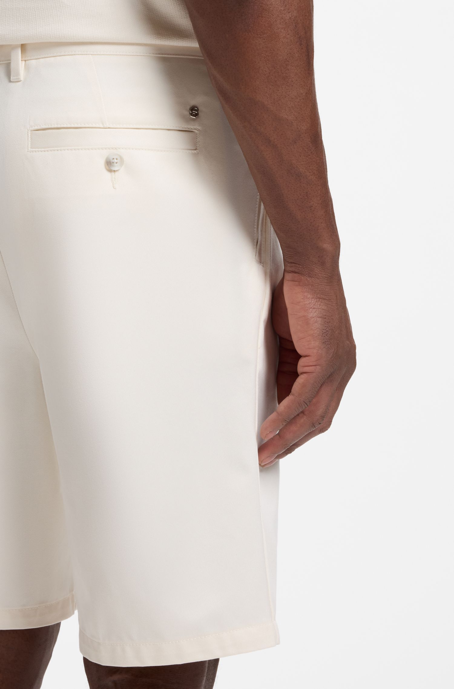 BOSS - Quần short dáng rộng thoải mái làm từ vải cotton chéo