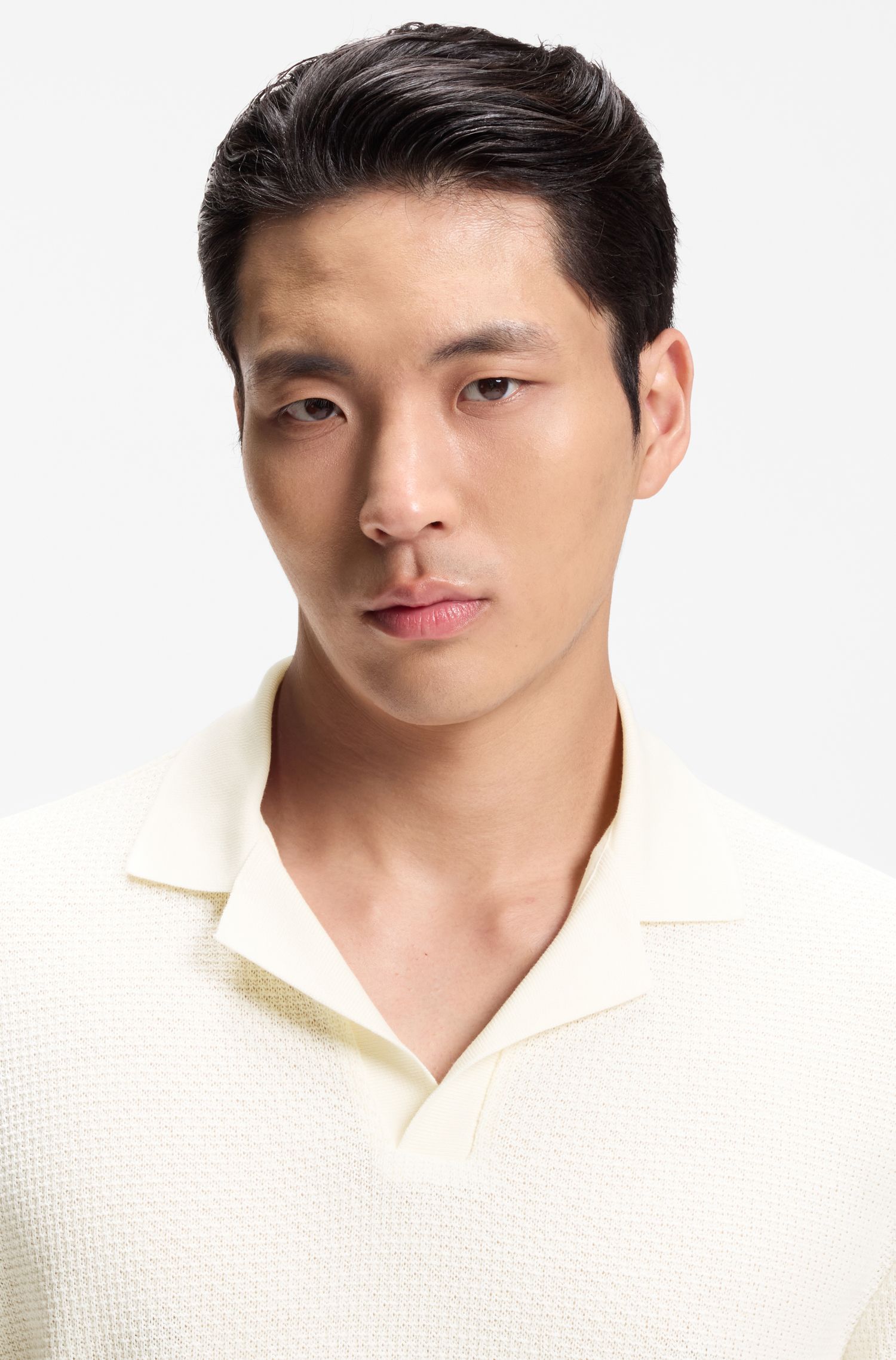 BOSS - Áo polo làm từ chất liệu cotton và linen sản xuất tại Ý