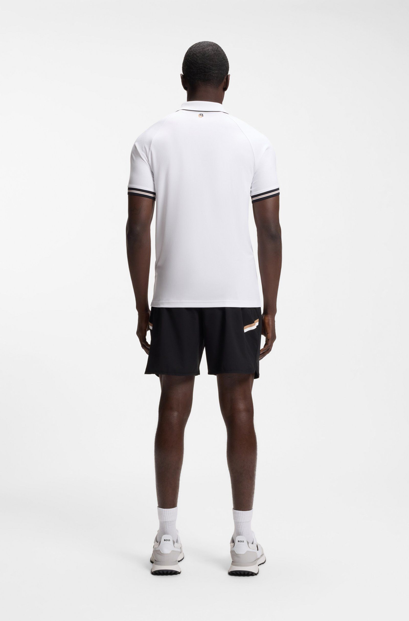 Áo polo dáng slim fit