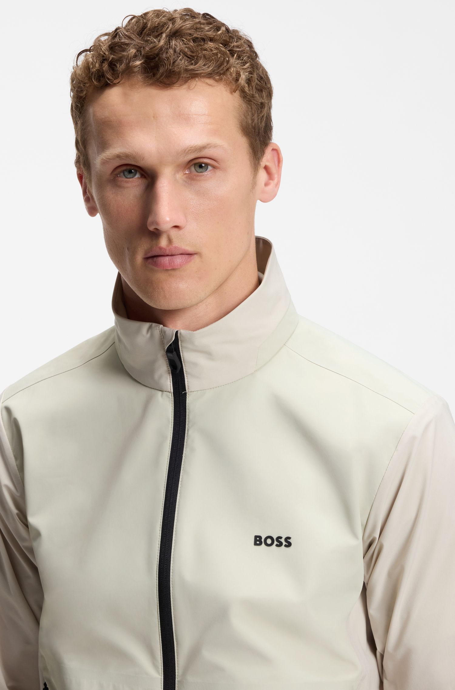 BOSS - Áo khoác chống thấm nước với khả năng co giãn bốn chiều.