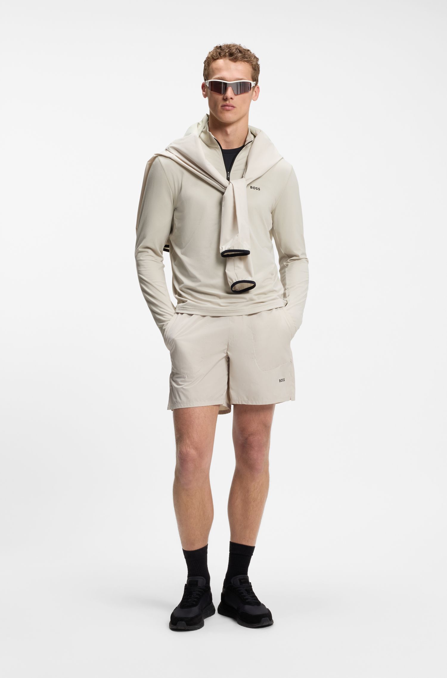 BOSS - Áo sweatshirt Active cổ khóa kéo một phần tư