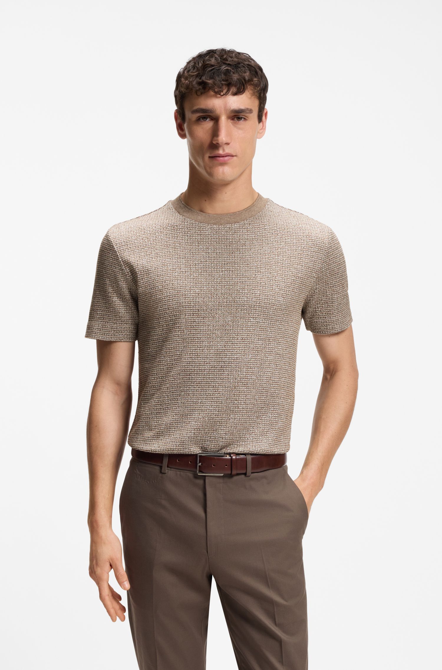 Áo thun Mouliné chất liệu cotton lanh và lụa