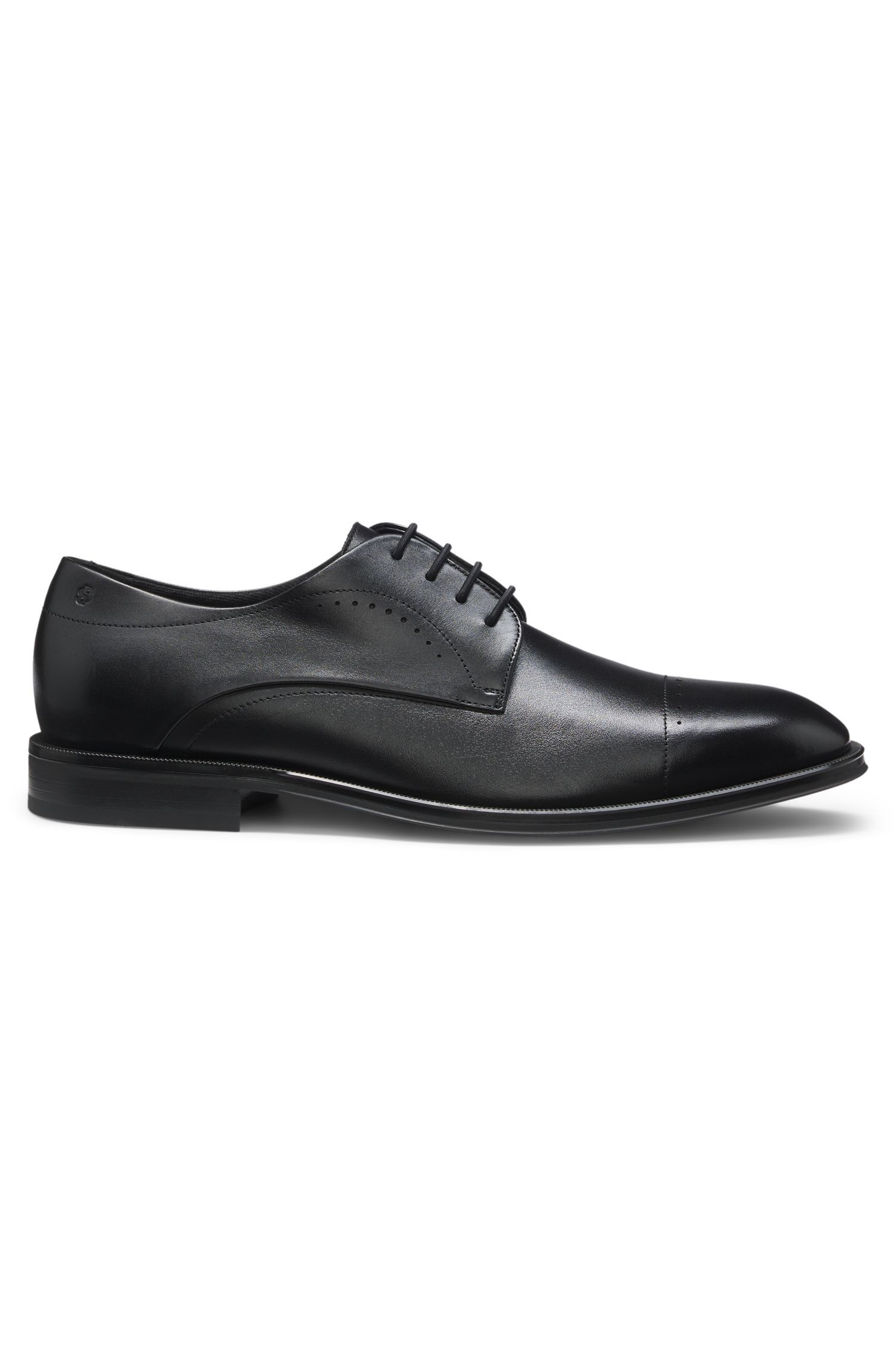 BOSS - Giày Derby sản xuất tại Ý, làm bằng da, có mũi giày bọc da.