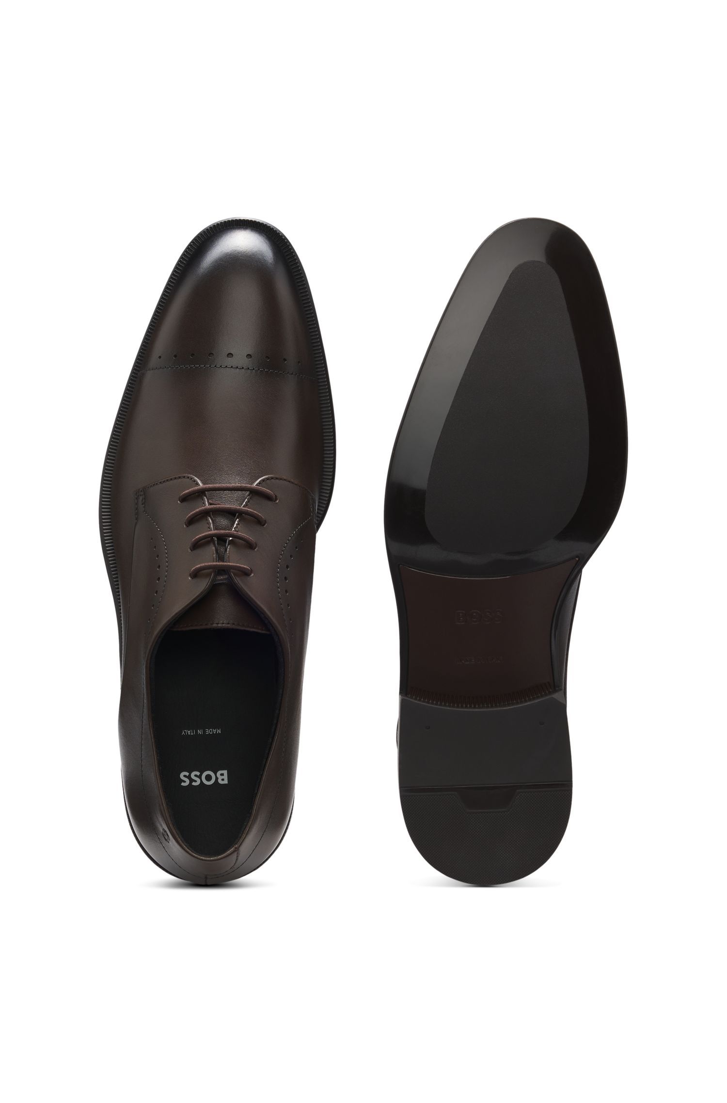 BOSS - Giày Derby sản xuất tại Ý, làm bằng da, có mũi giày bọc da.