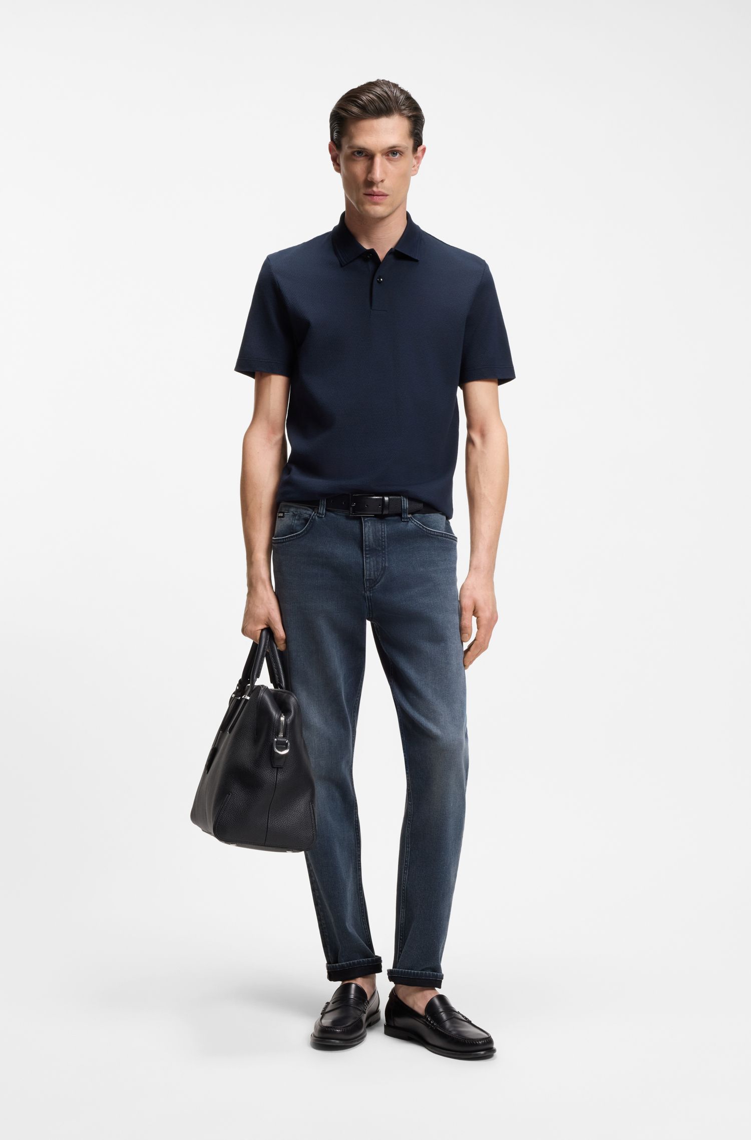 BOSS - Quần jeans dáng suông, chất liệu pha cotton co giãn.
