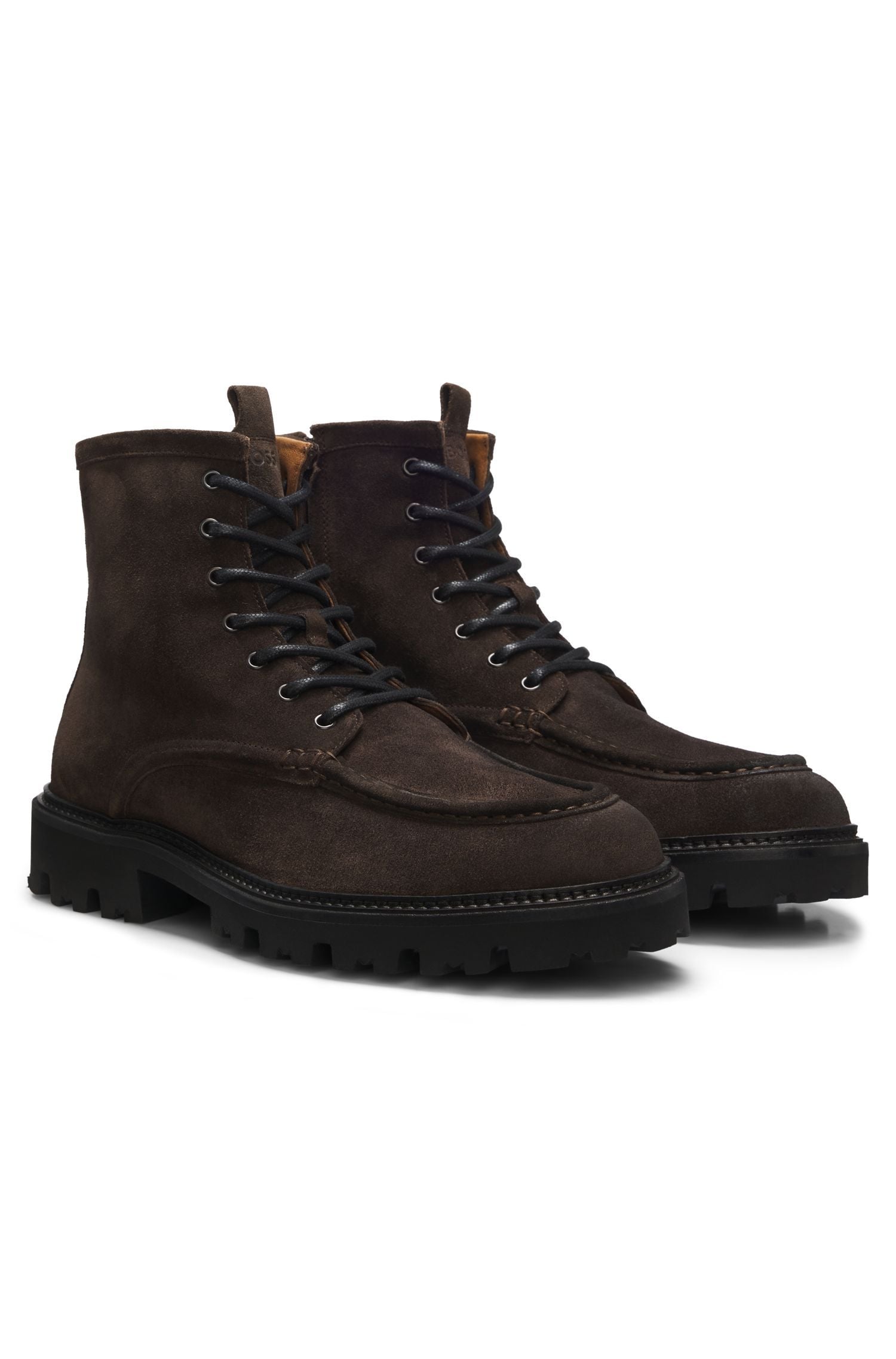 Boot da lộn Julio