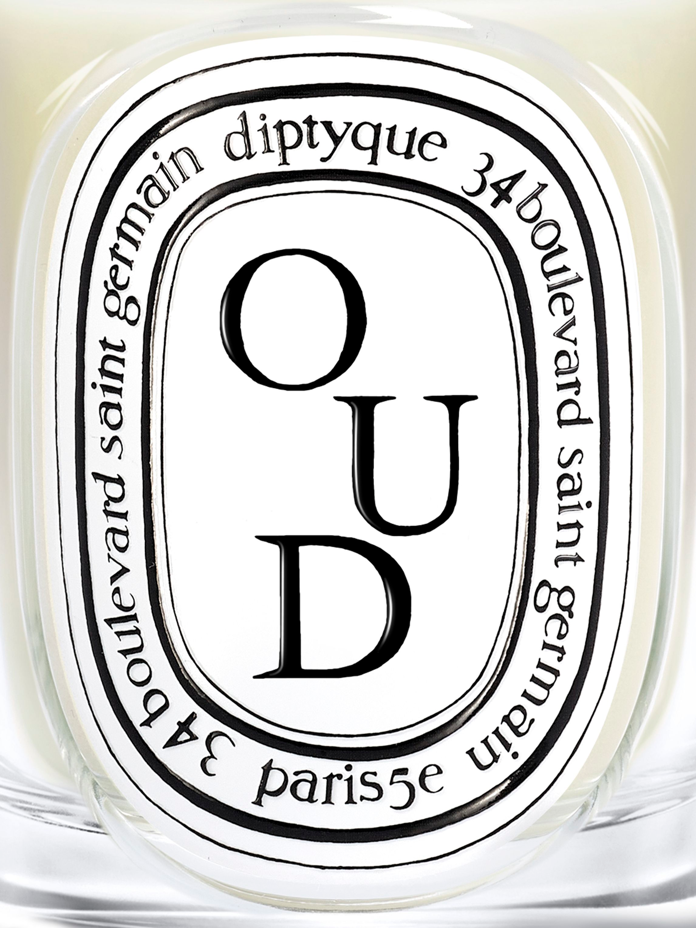 Nến thơm Oud