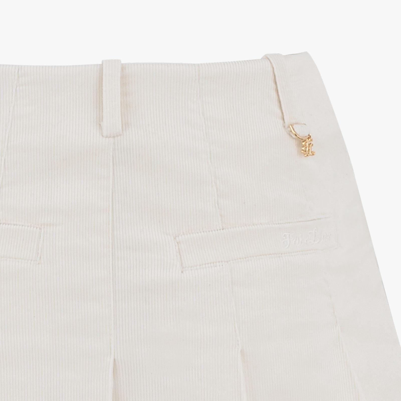FairLiar - Chân váy Corduroy Pleated - Kem