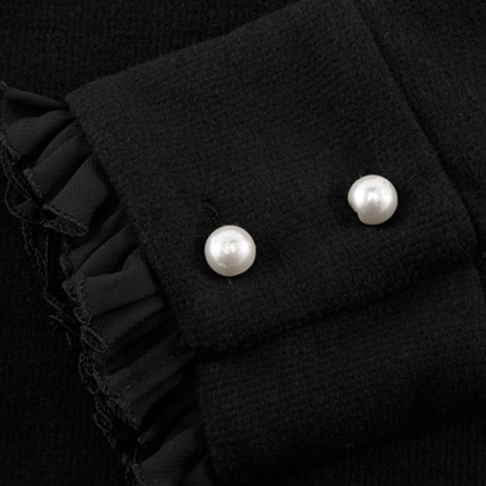 FairLiar - Áo thun Velvet Ribbon Pleated - Đen