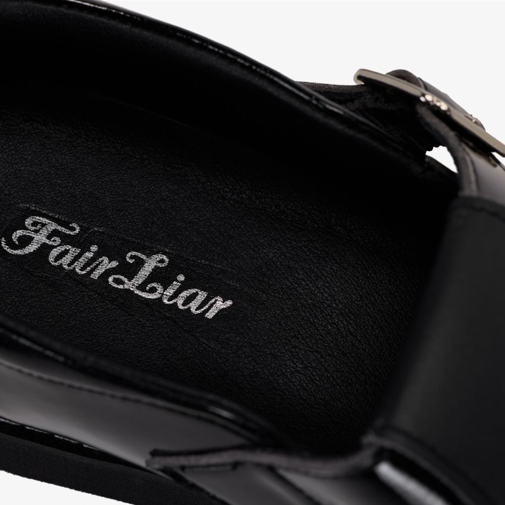 FairLiar - Giày loafers Quilted Buckle