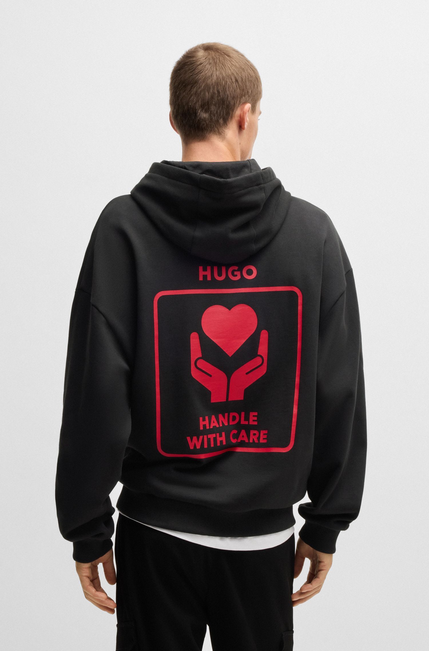 HUGO - Áo hoodie vải cotton-terry có hoạ tiết trái tim