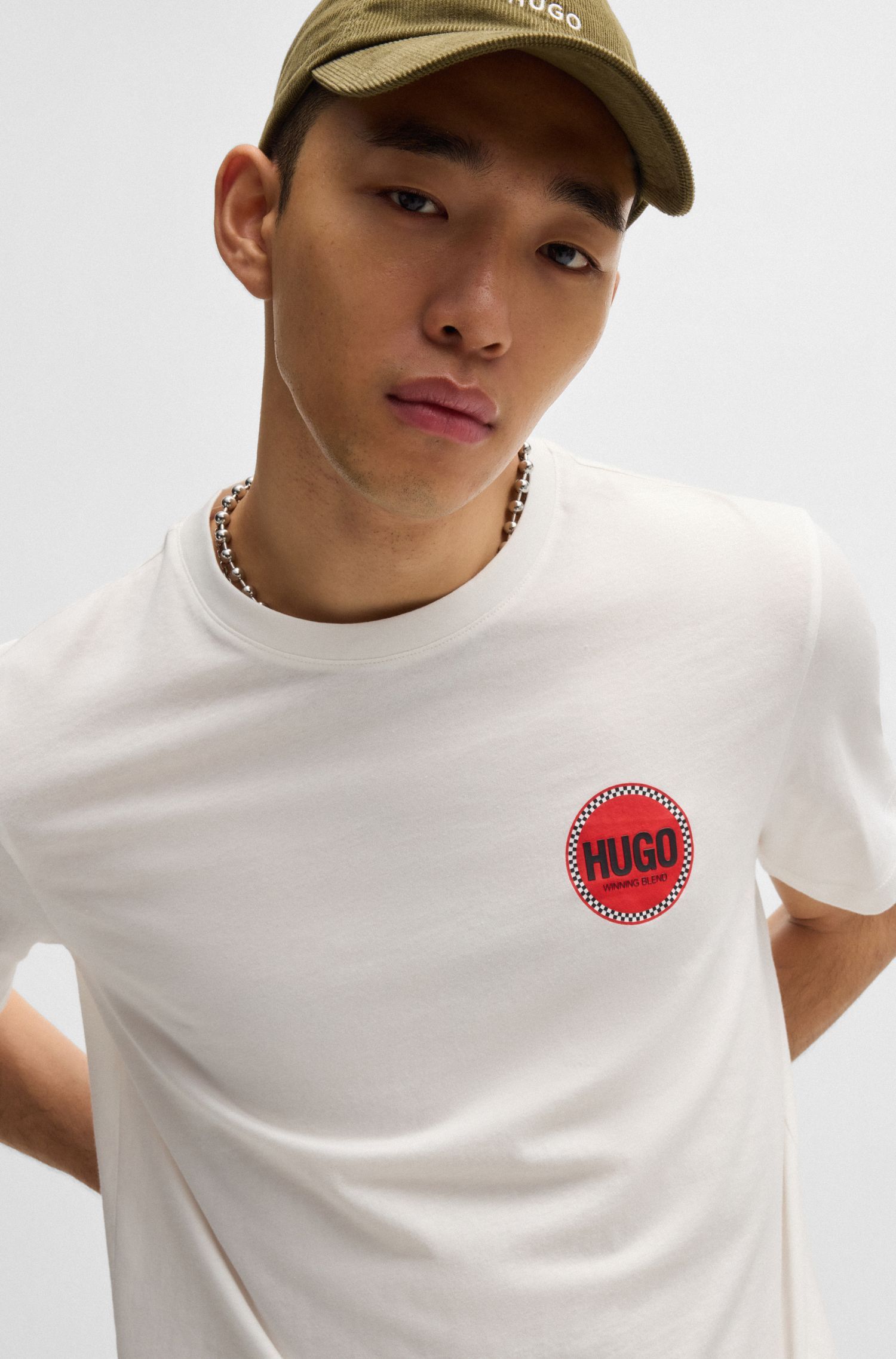 HUGO - Áo thun vải cotton jersey in logo