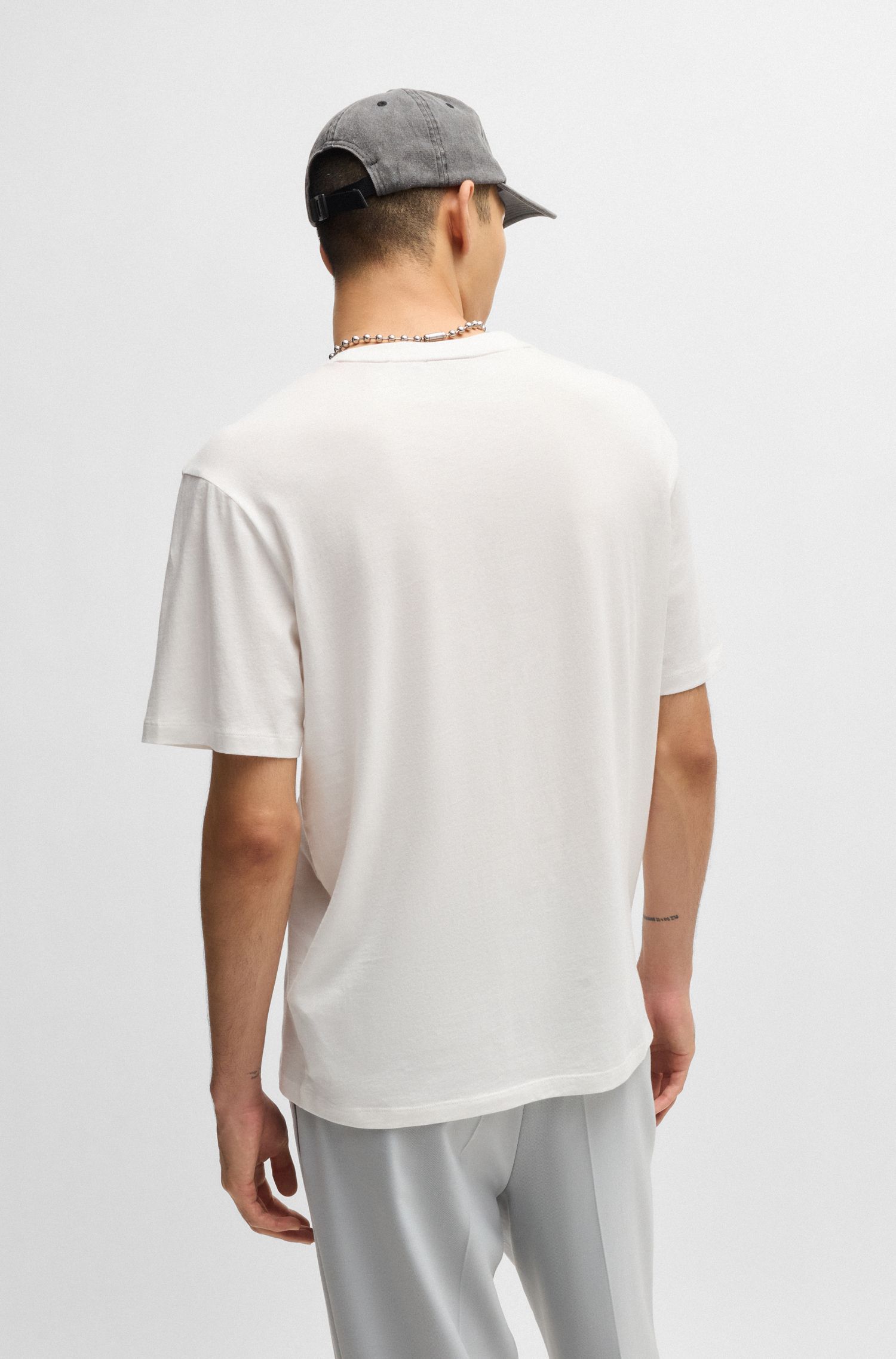 HUGO - Áo thun cotton vải cotton jersey họa tiết in con nhện