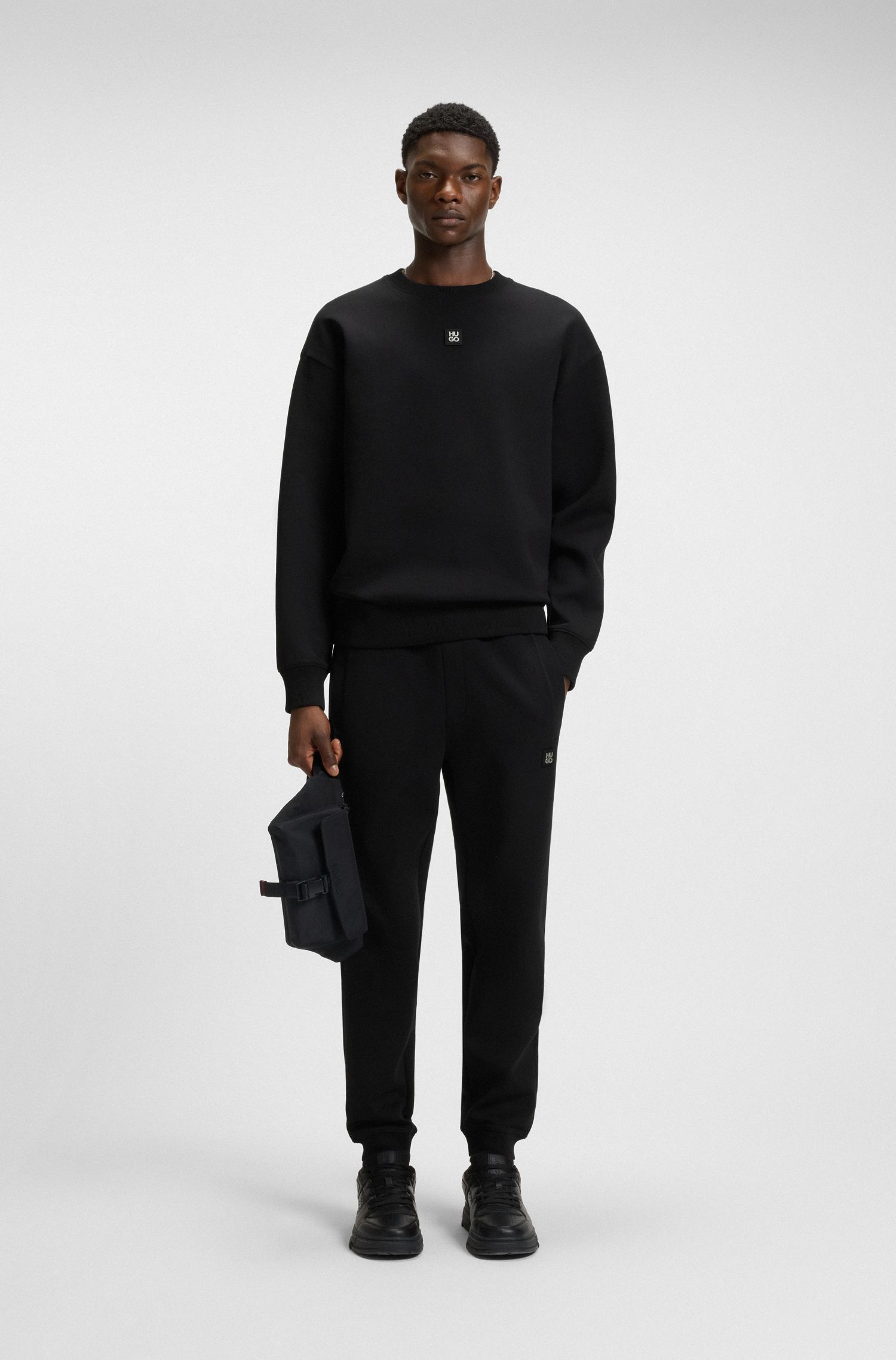 HUGO - Áo sweatshirt phối logo xếp chồng vải cotton pha