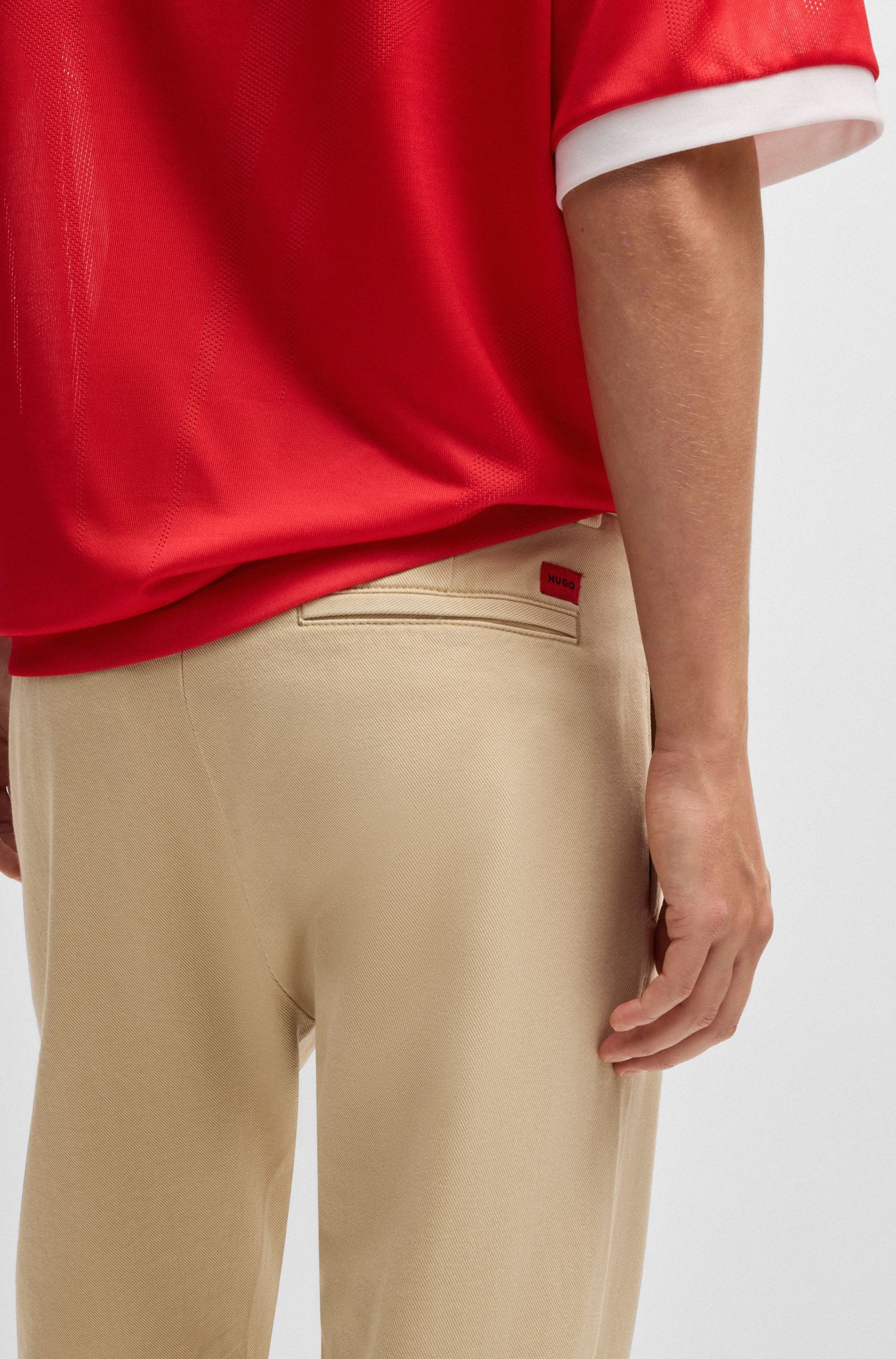 HUGO - Quần dài dáng slim-fit vải cotton twill